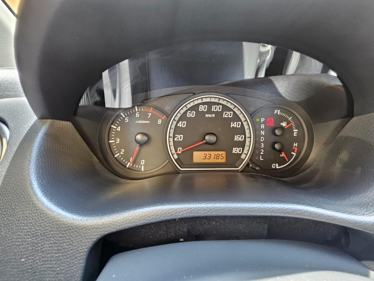 أسود سوزوكي Swift GL ٢٠٠٦