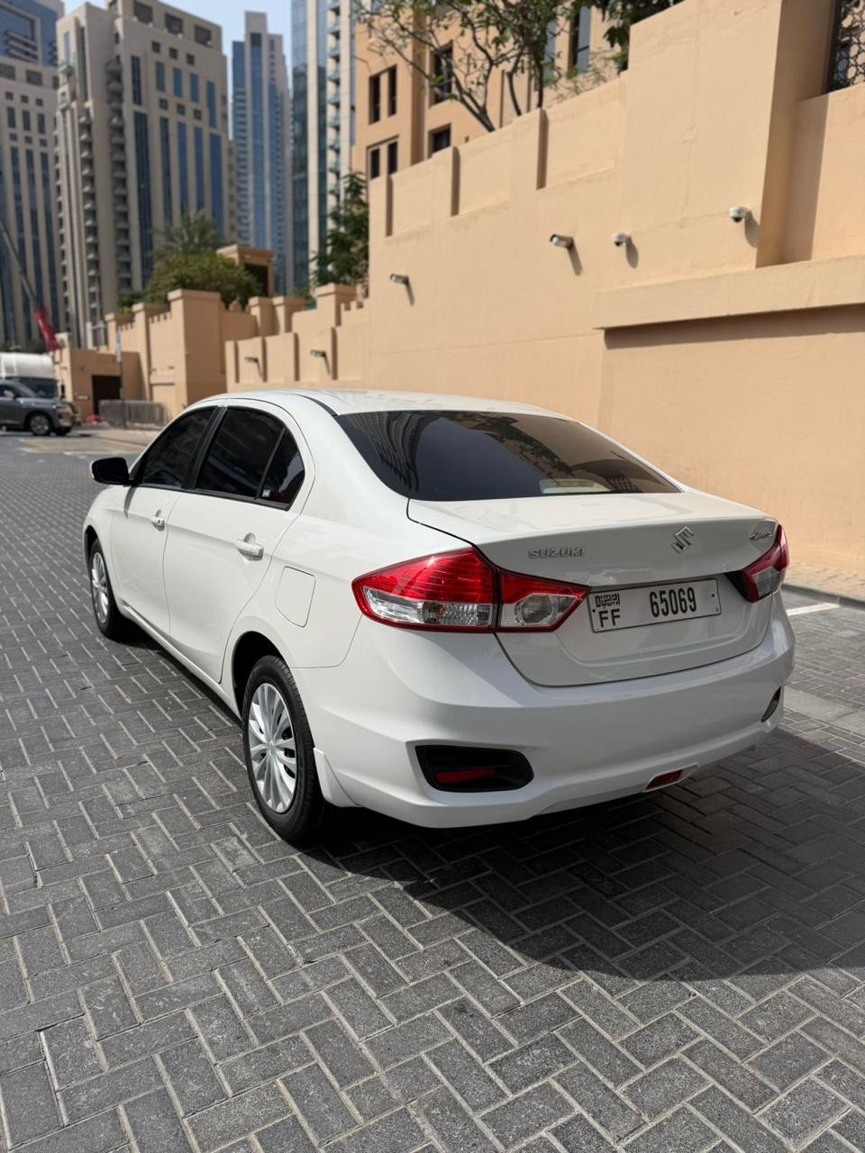 White Suzuki Ciaz GLX 2023
