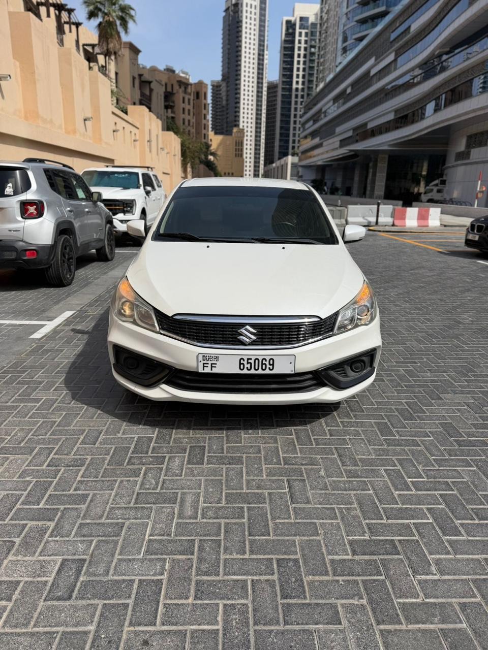 White Suzuki Ciaz GLX 2023
