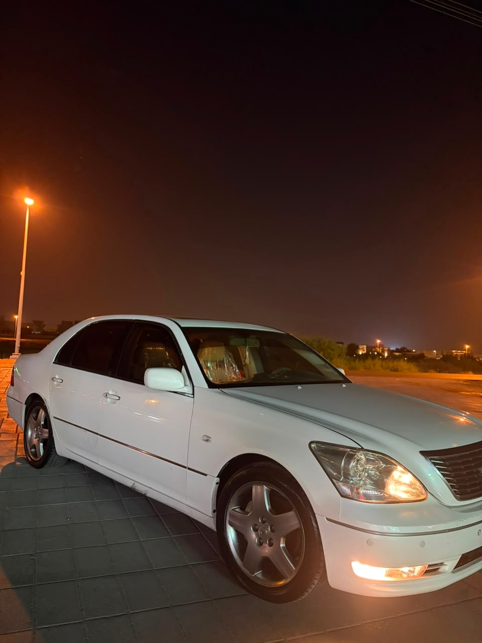 白色的 雷克萨斯 LS 系列 2006年