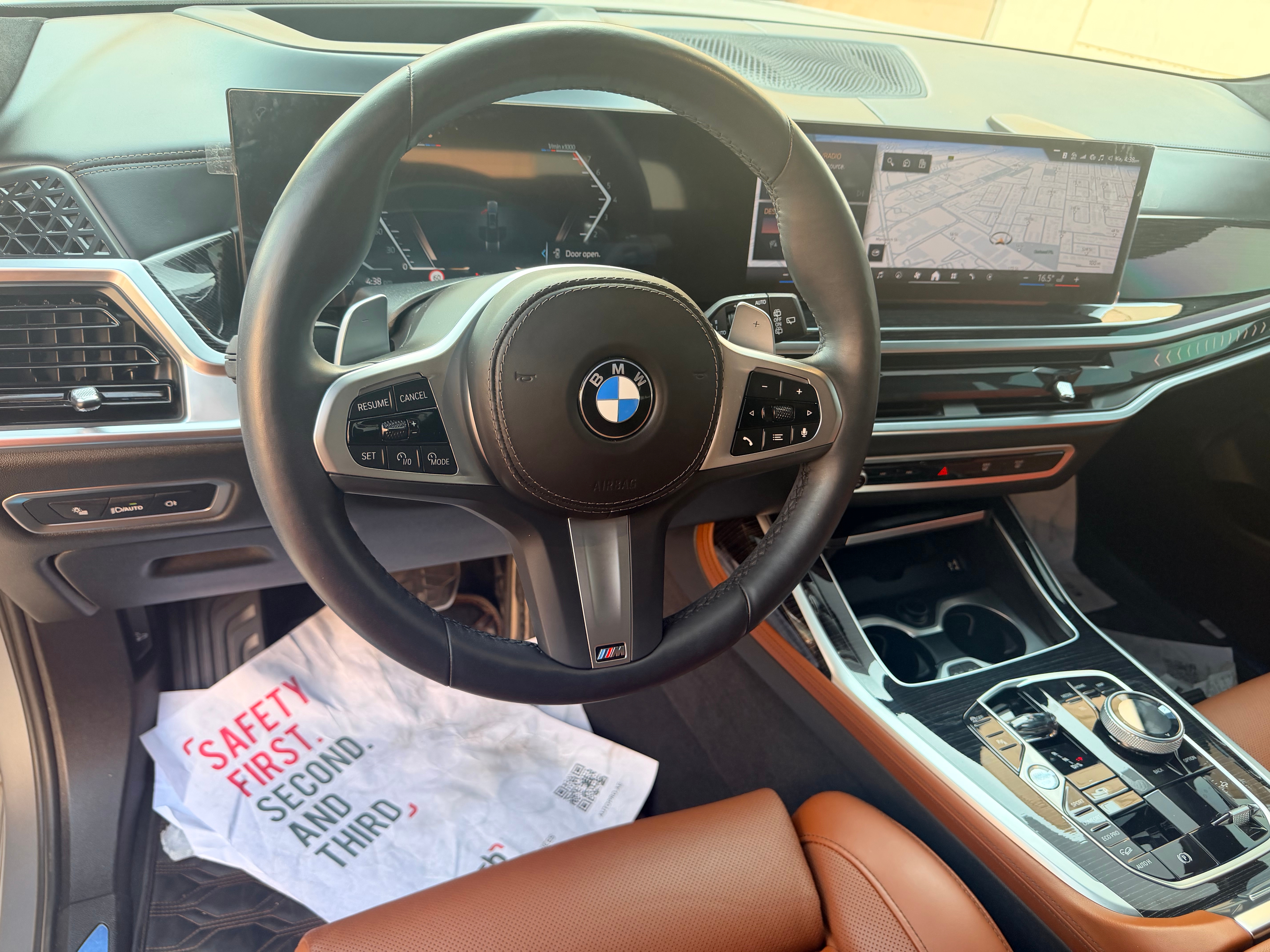 Gris mat BMW X7 40I 2025