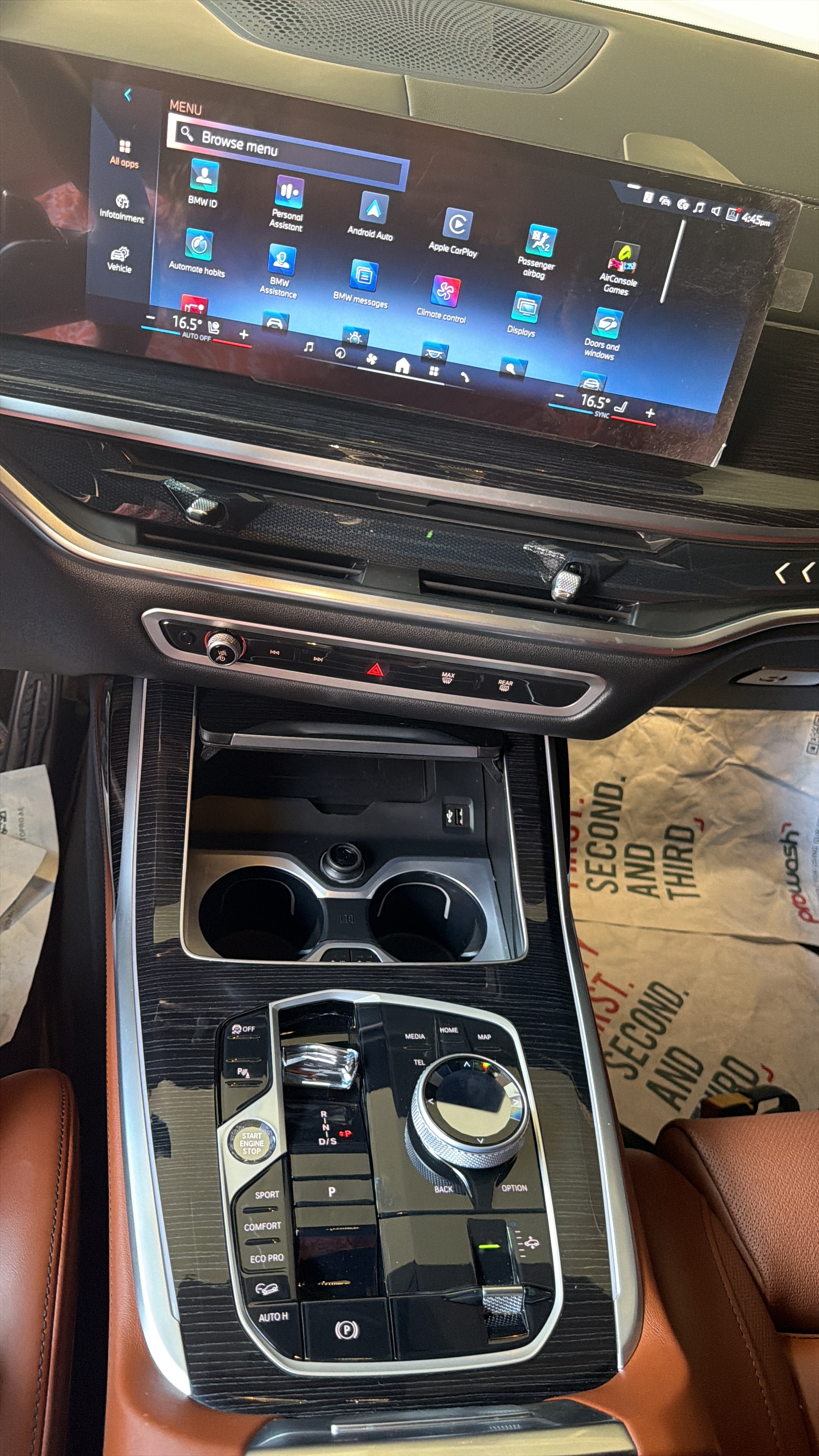 Gris mat BMW X7 40I 2025