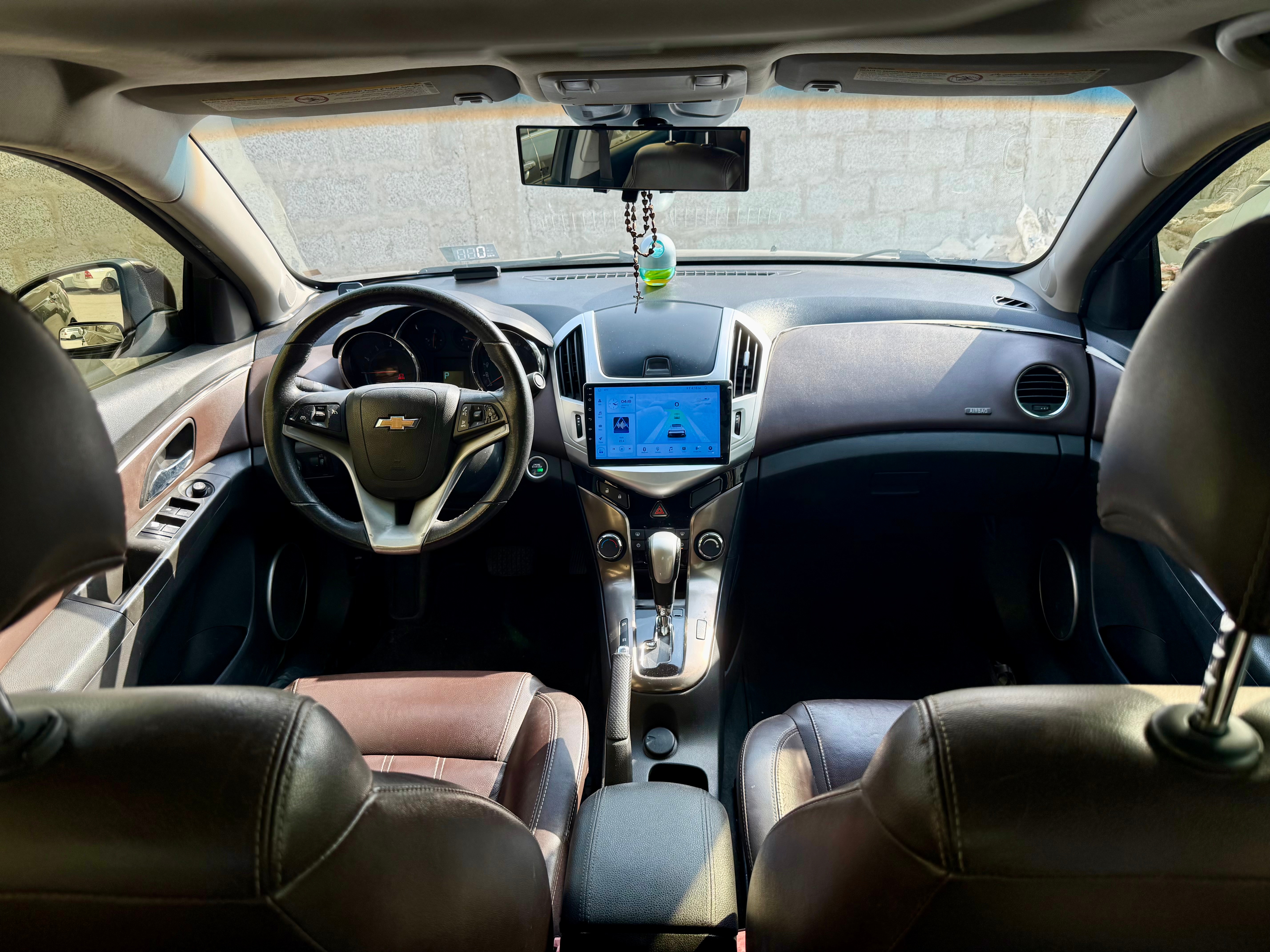 棕色的 雪佛兰 Cruze LT 2015