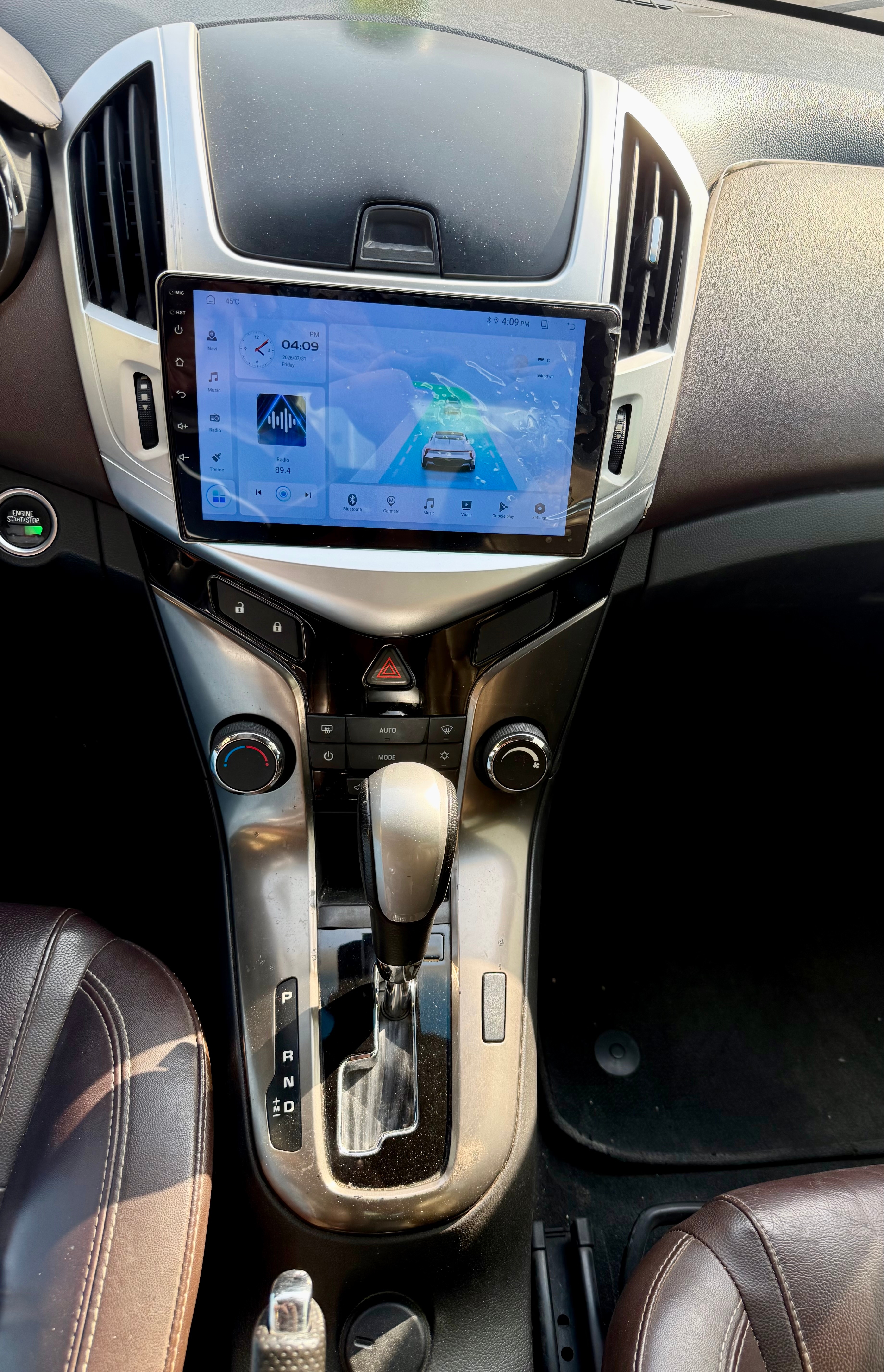 棕色的 雪佛兰 Cruze LT 2015