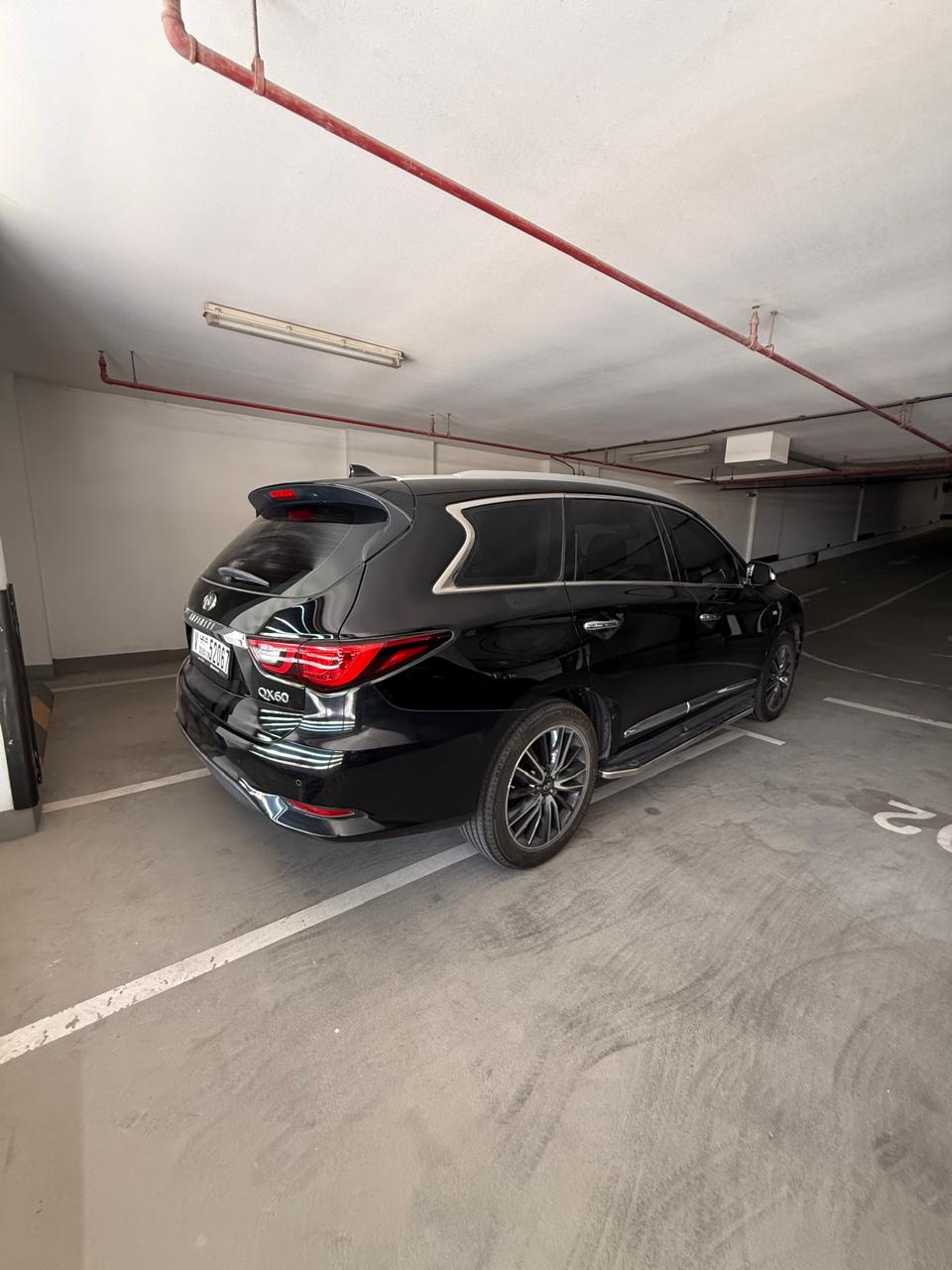 Black Infiniti QX60 Mid 2018