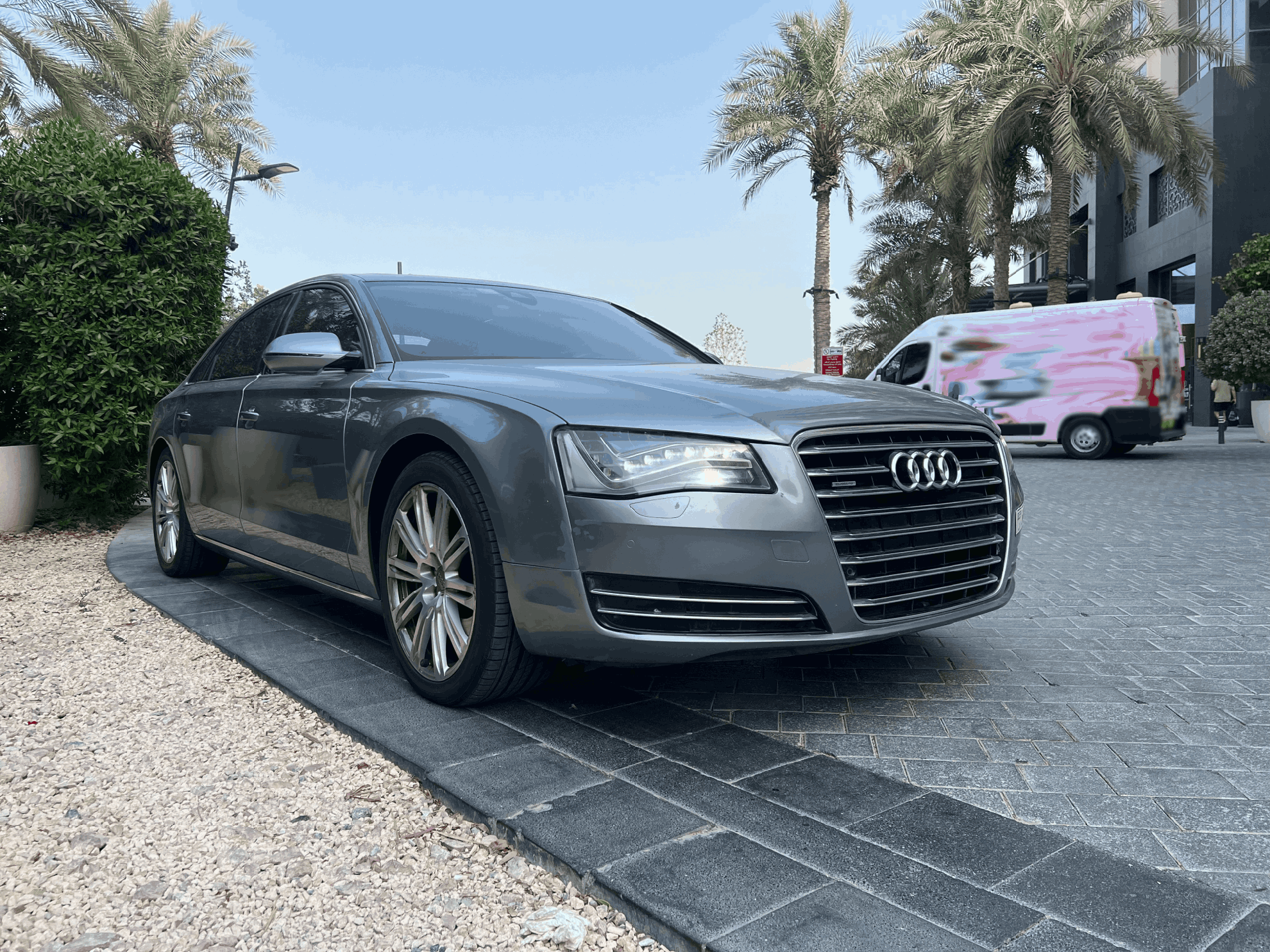 Gray Audi A8 L 55 TFSI 2011
