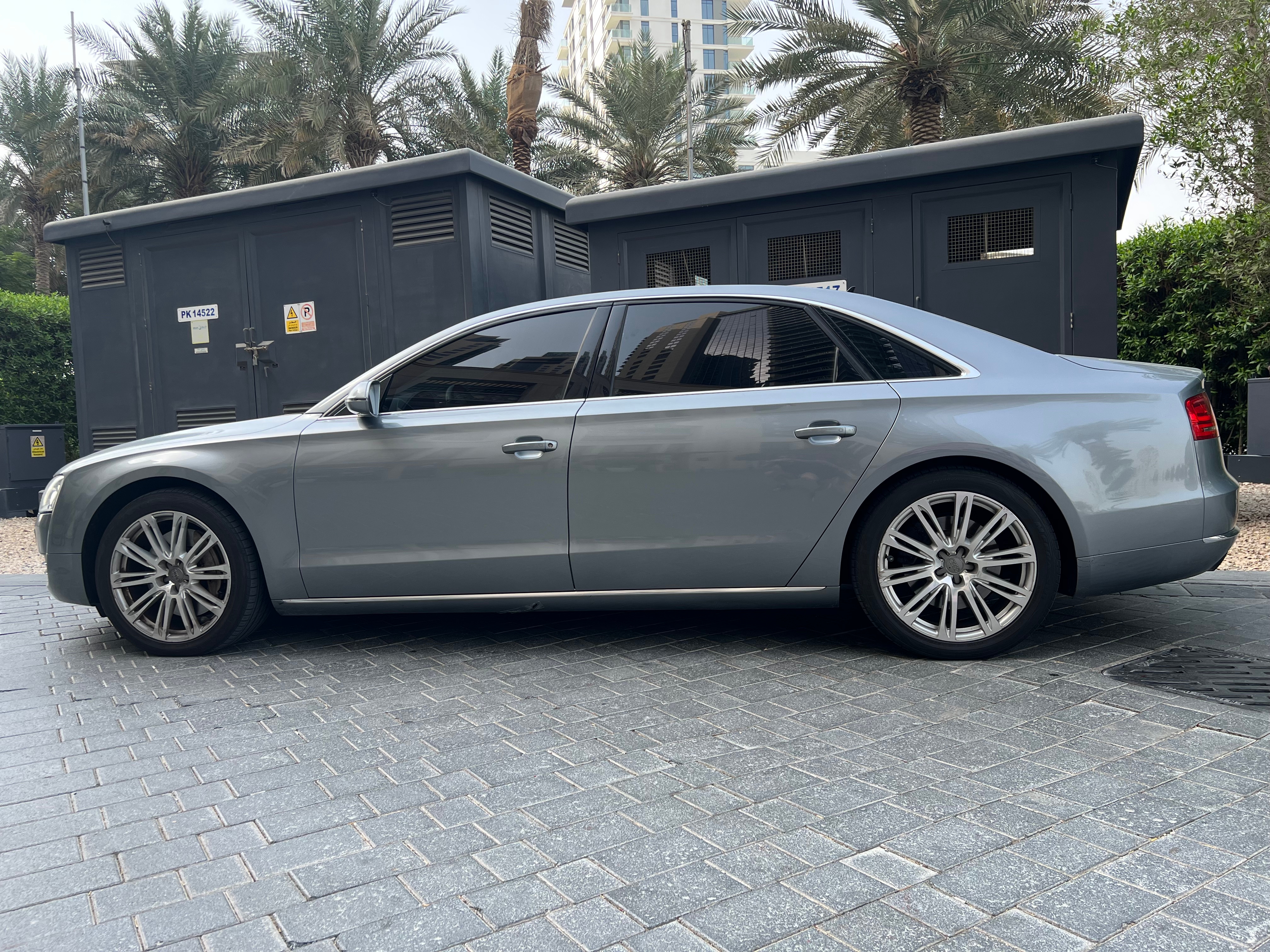Gray Audi A8 L 55 TFSI 2011