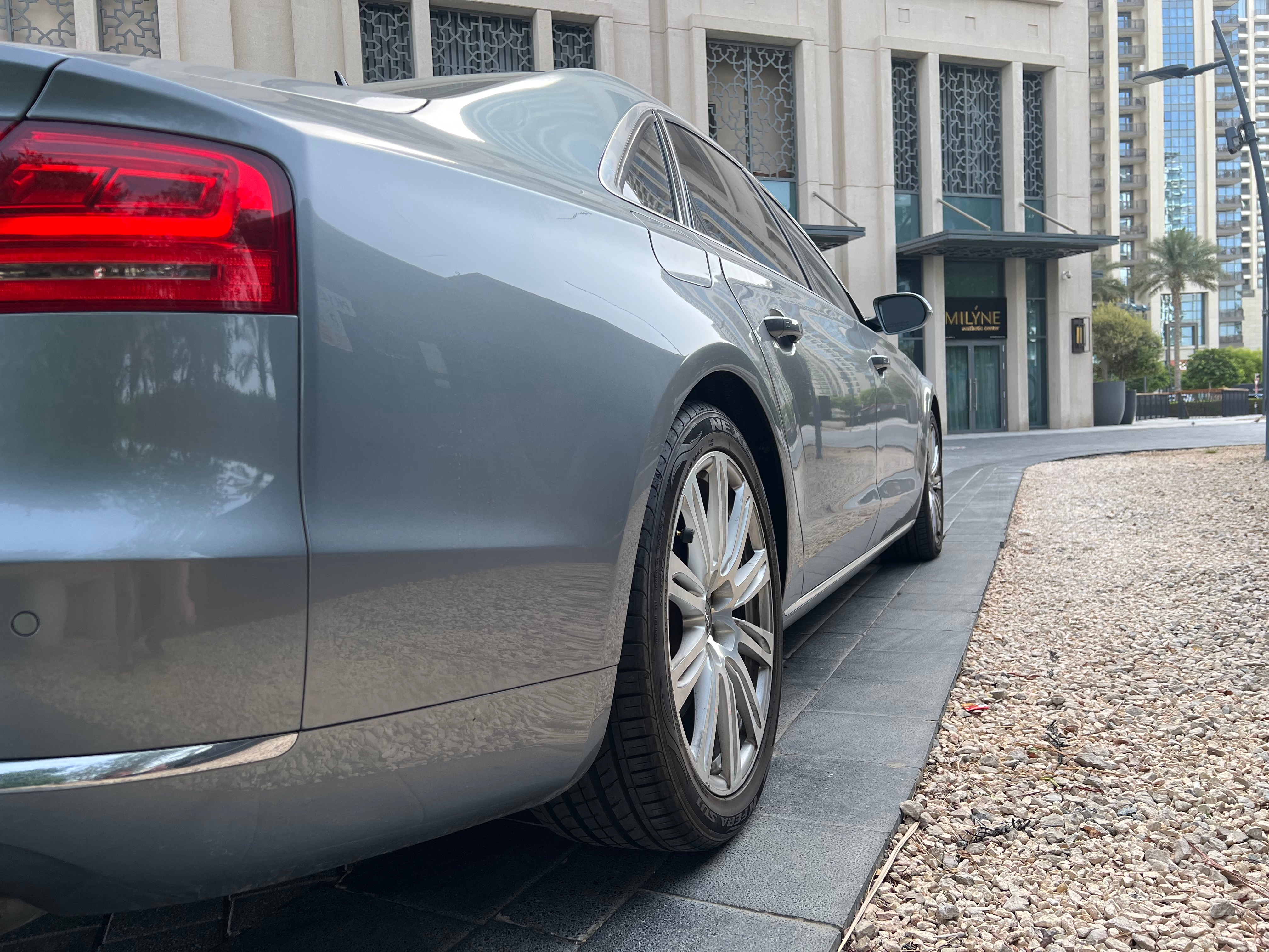 Gray Audi A8 L 55 TFSI 2011
