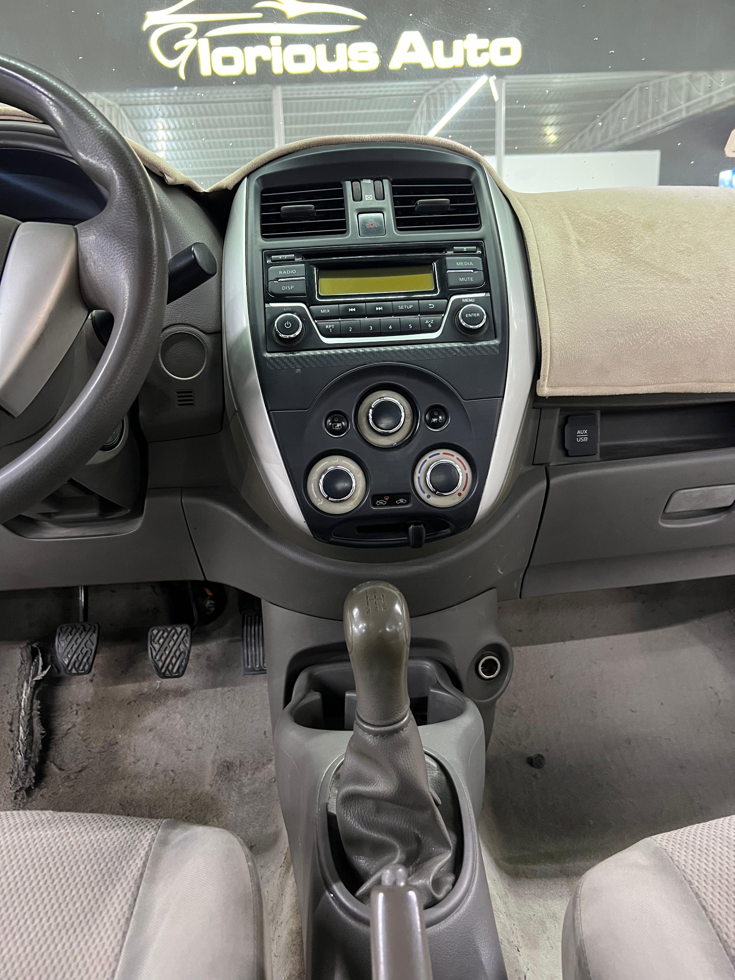 White Nissan Sunny 2016