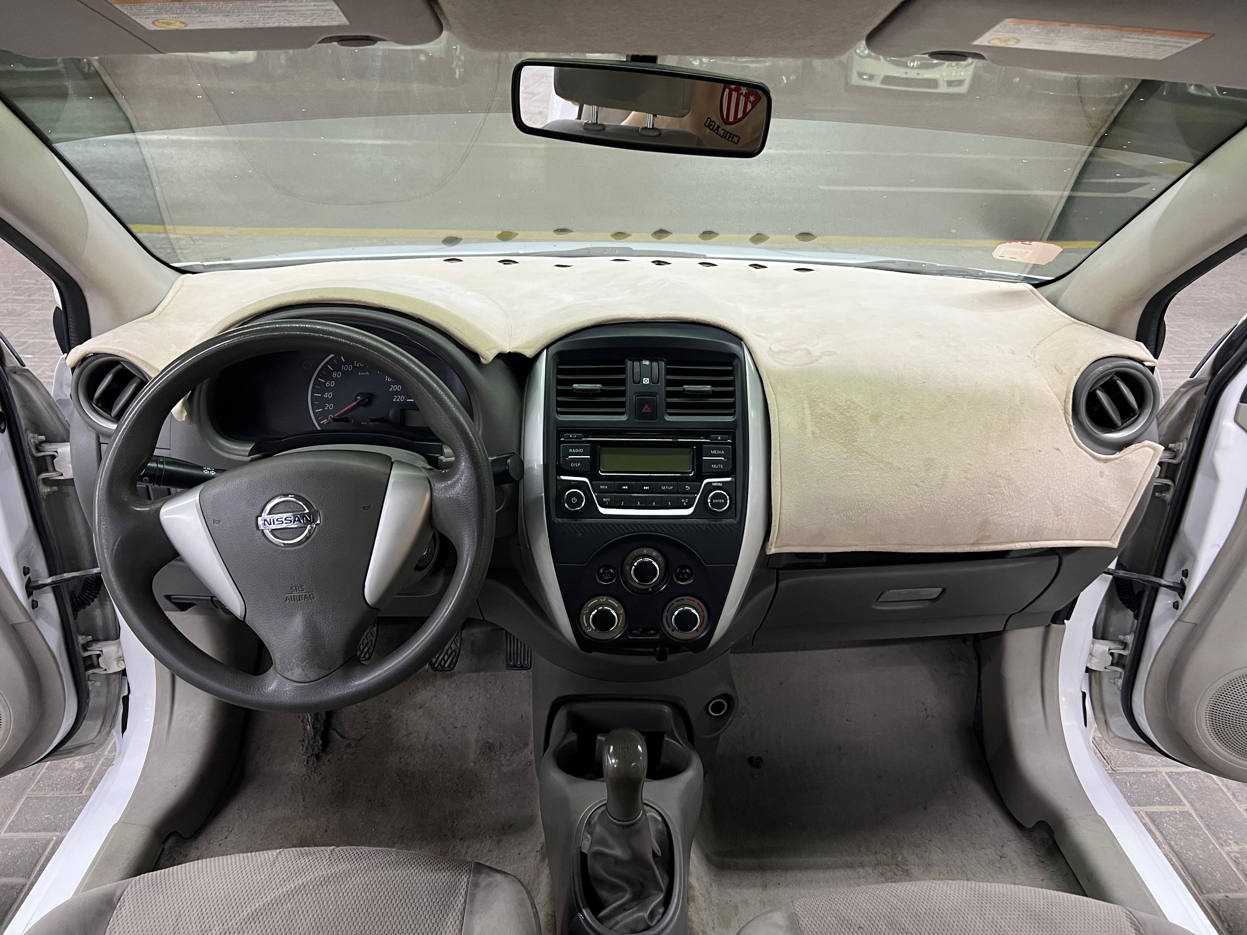 White Nissan Sunny 2016