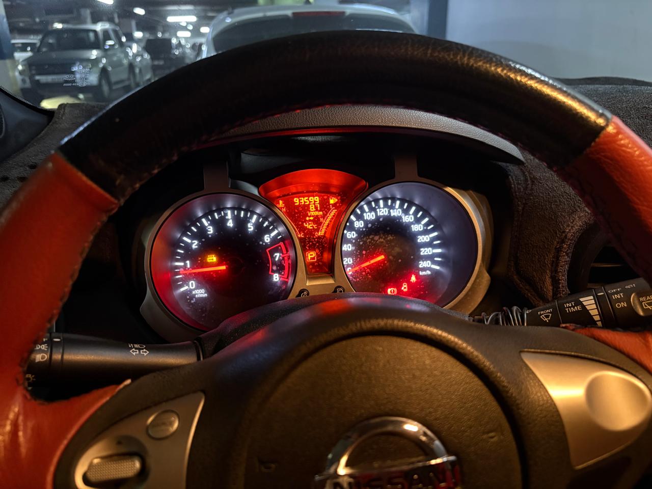 أحمر نيسان Juke SL 2015