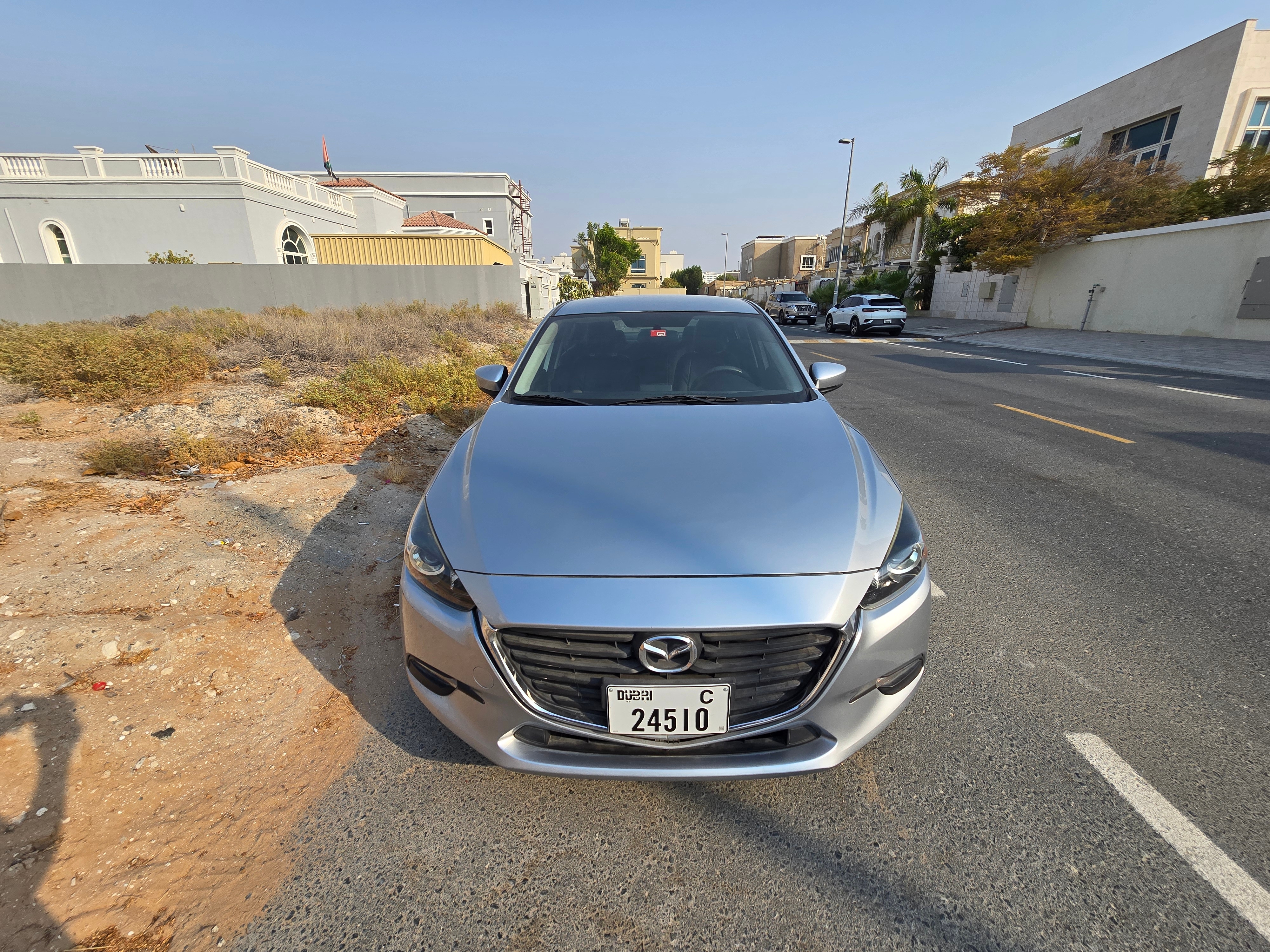 Silver Mazda 3 Base 2019