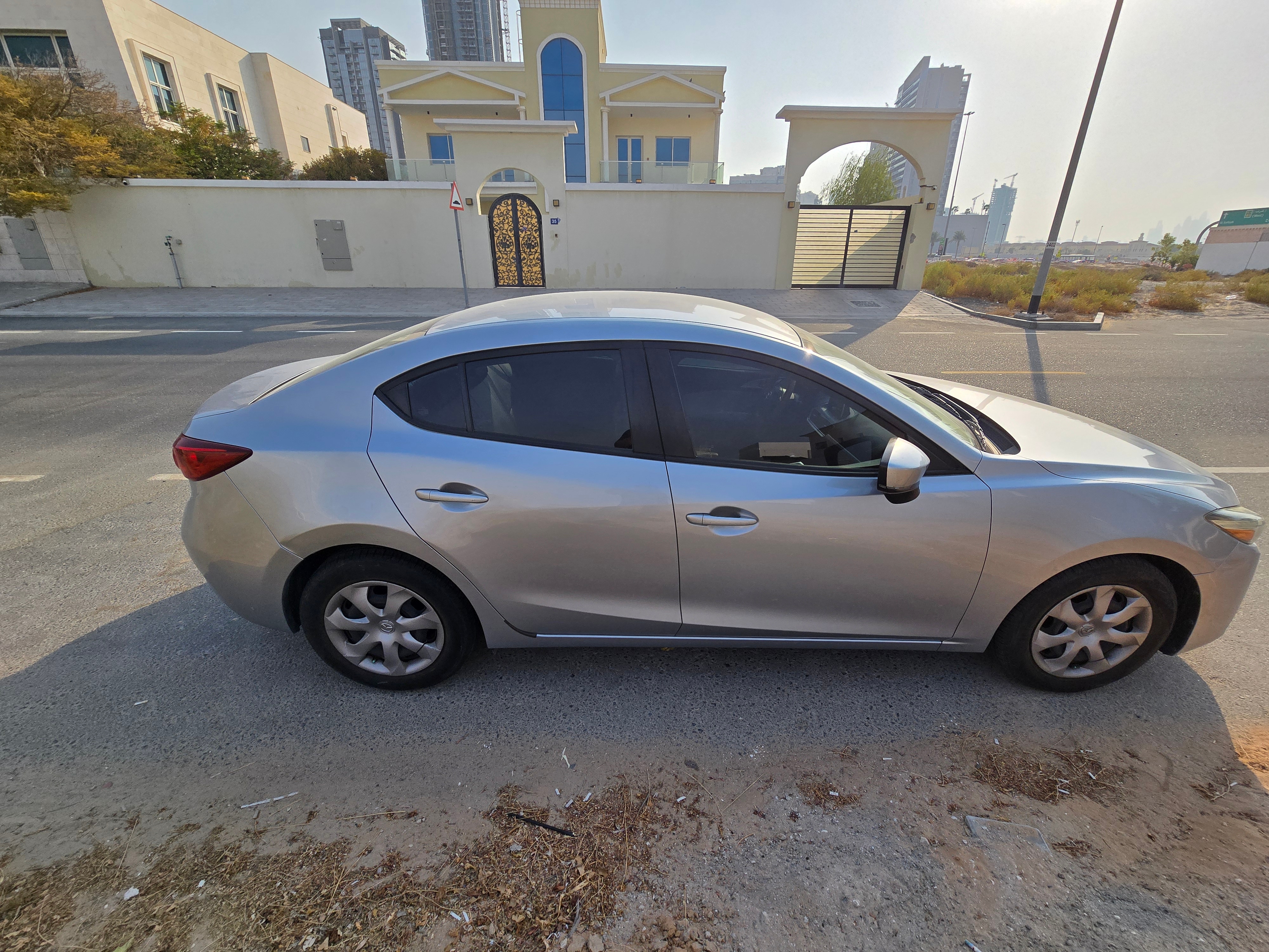 Silver Mazda 3 Base 2019