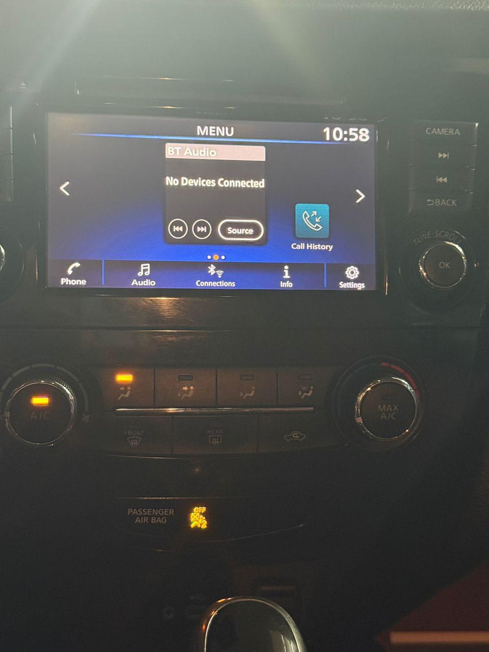 White Nissan Rogue SV 2018