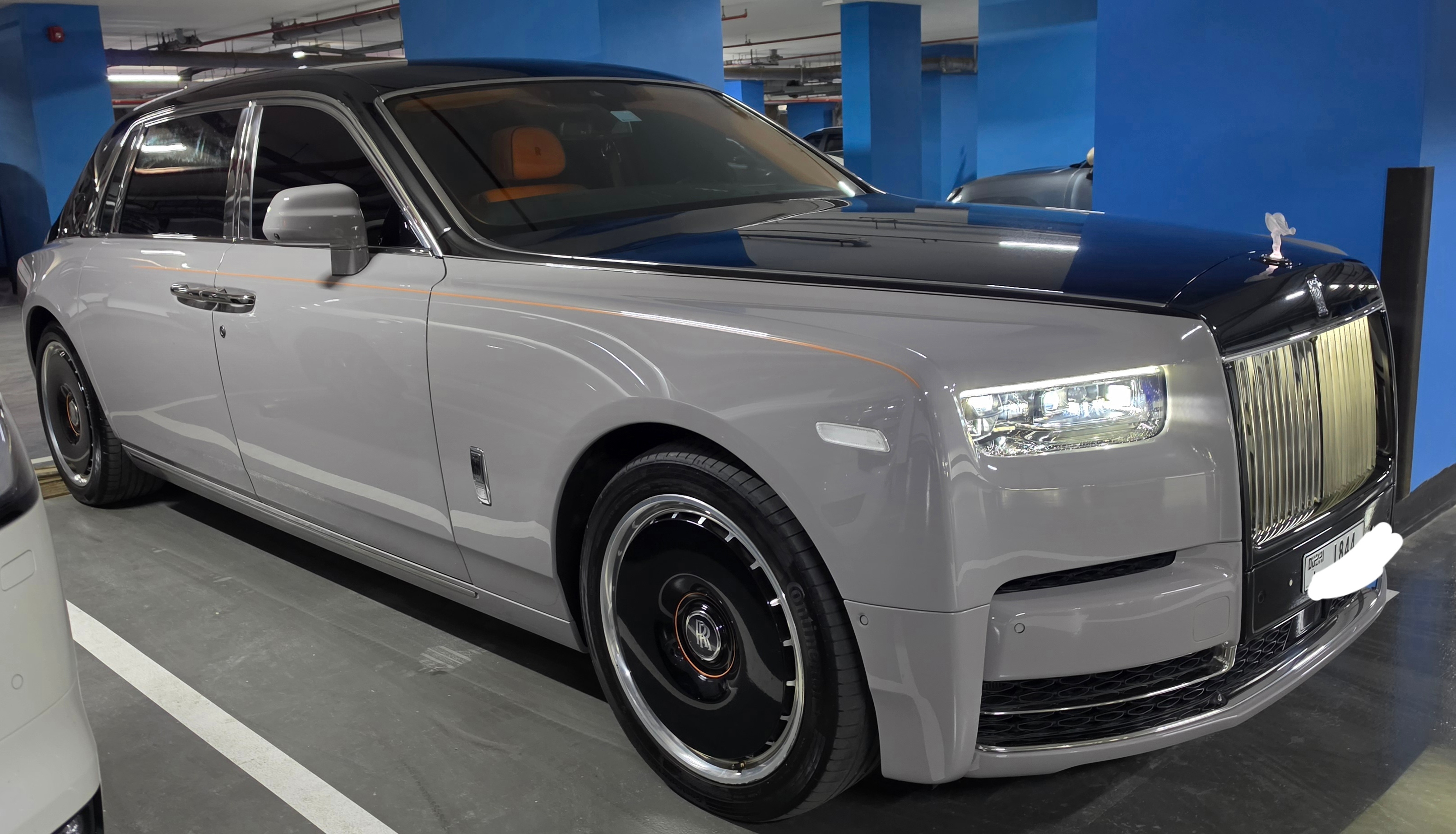 Black Rolls Royce Phantom Extended Wheel Base 2025