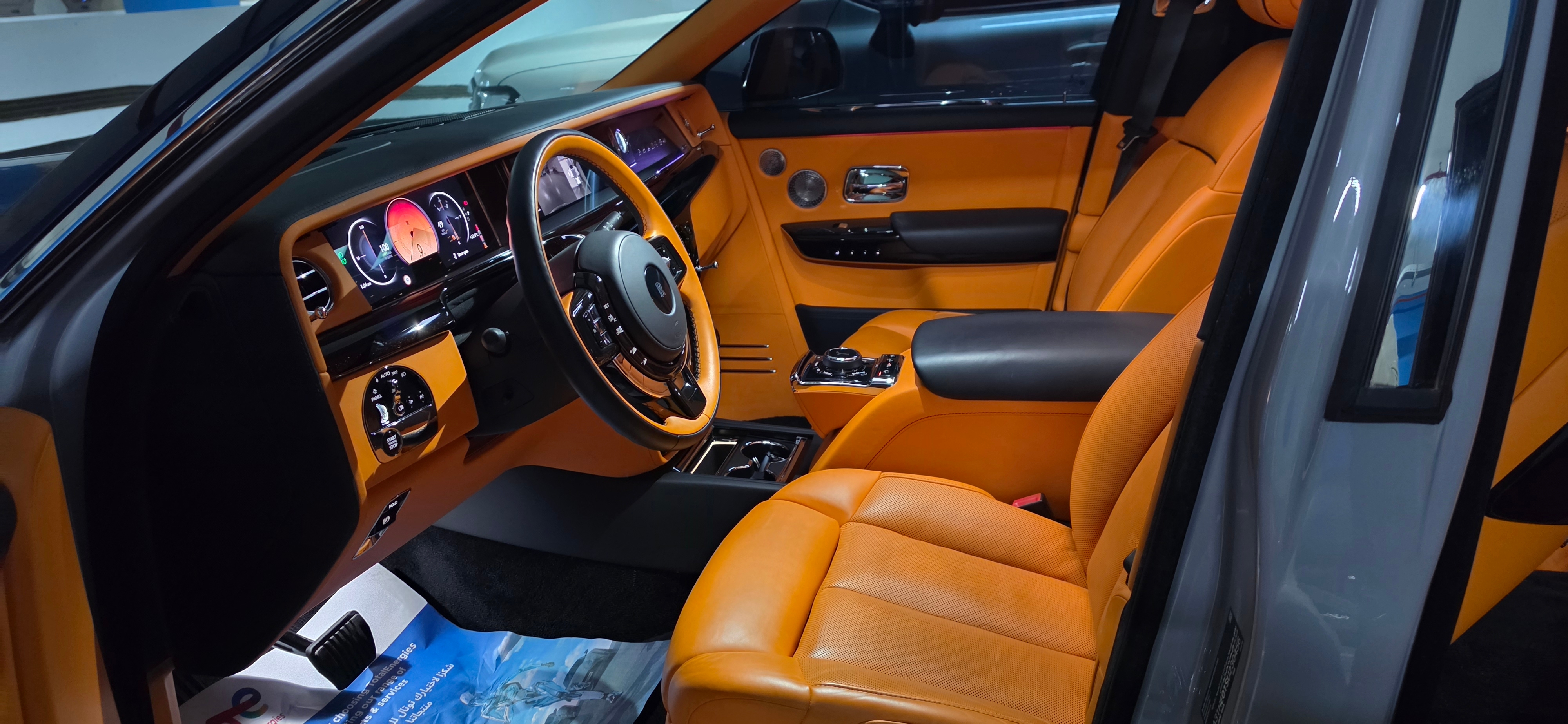 Black Rolls Royce Phantom Extended Wheel Base 2025