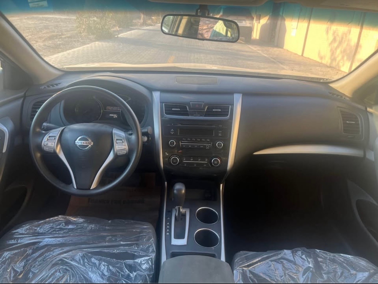 Brown Nissan Altima 2.5 2015