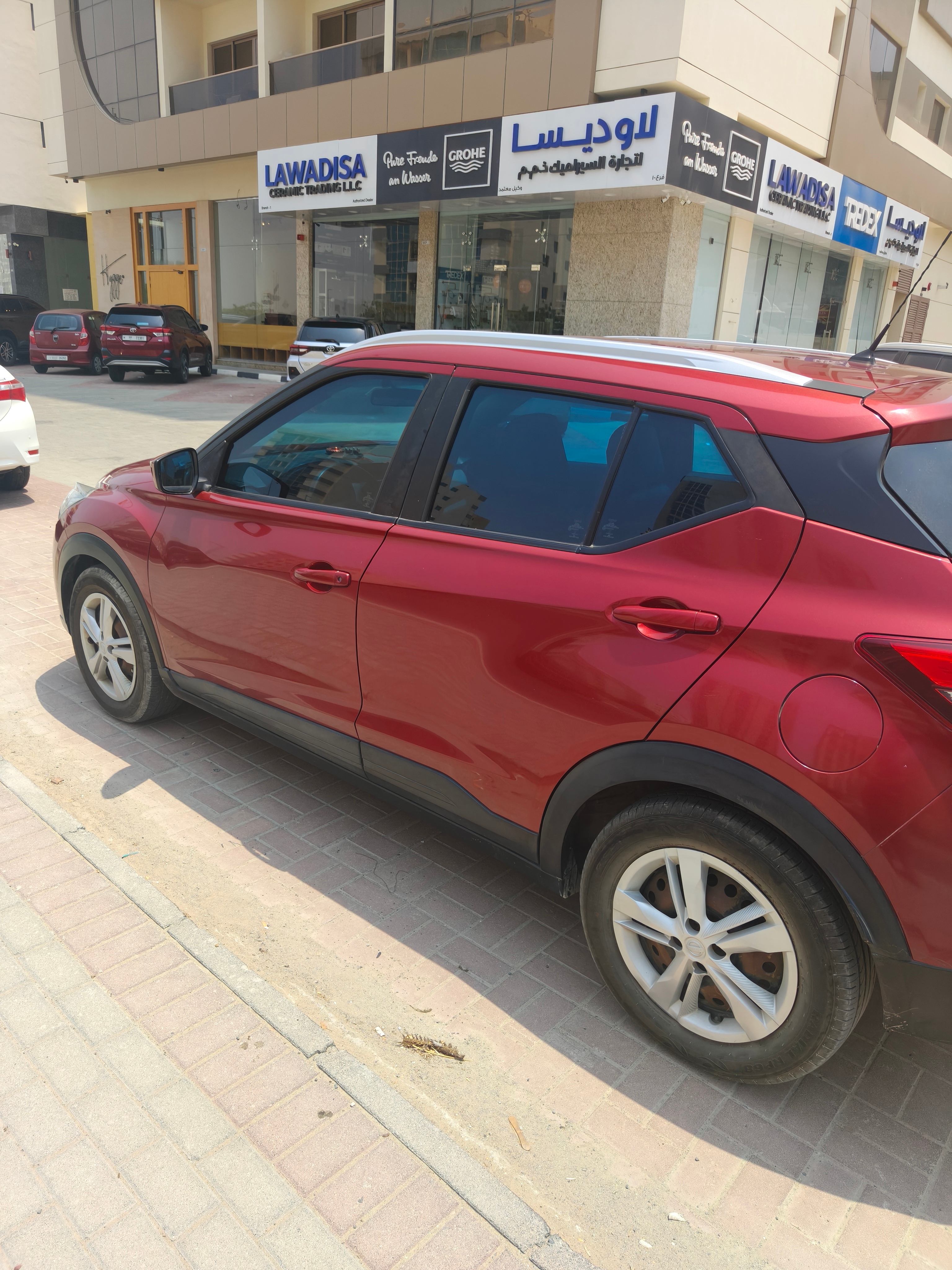 rood Nissan Kicks S 2020