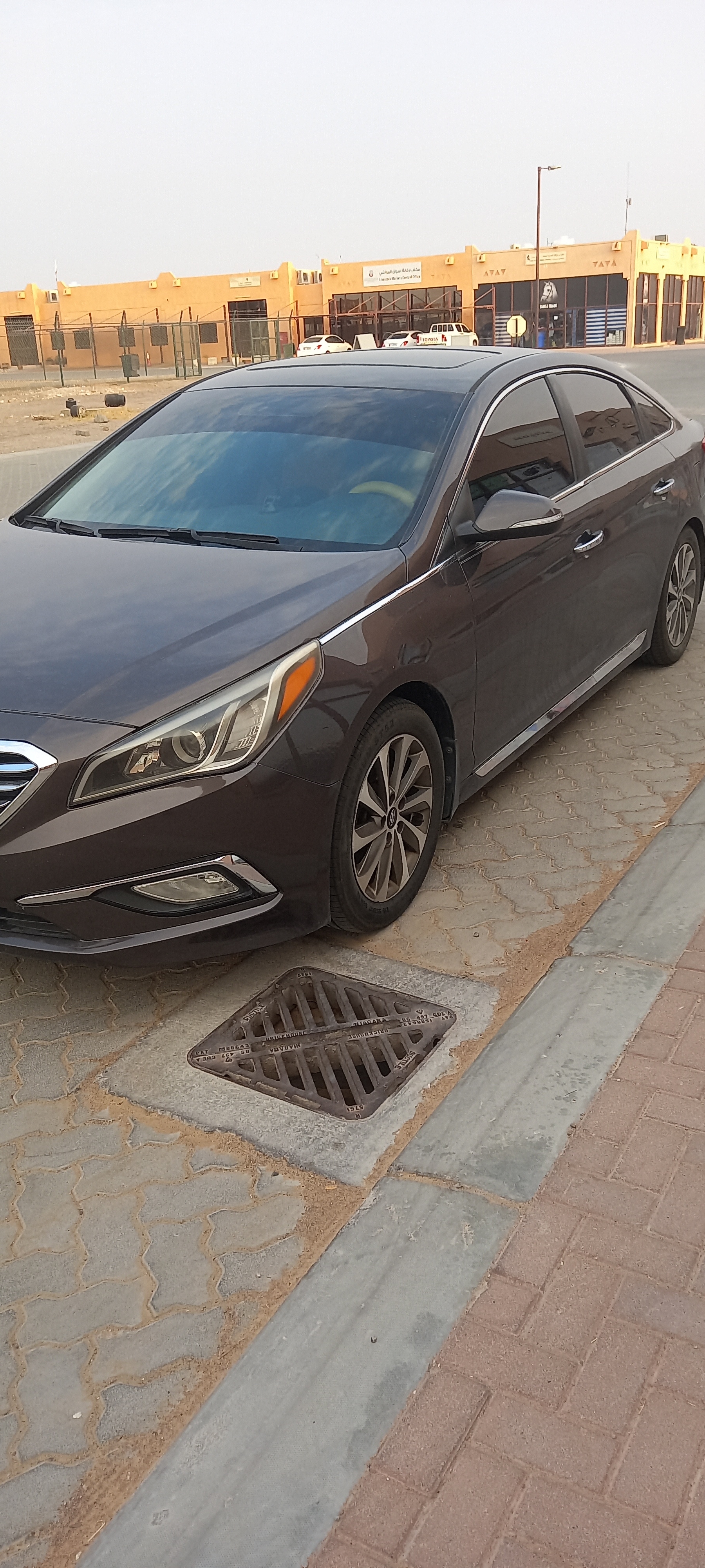Brown Hyundai Sonata Sport 2016