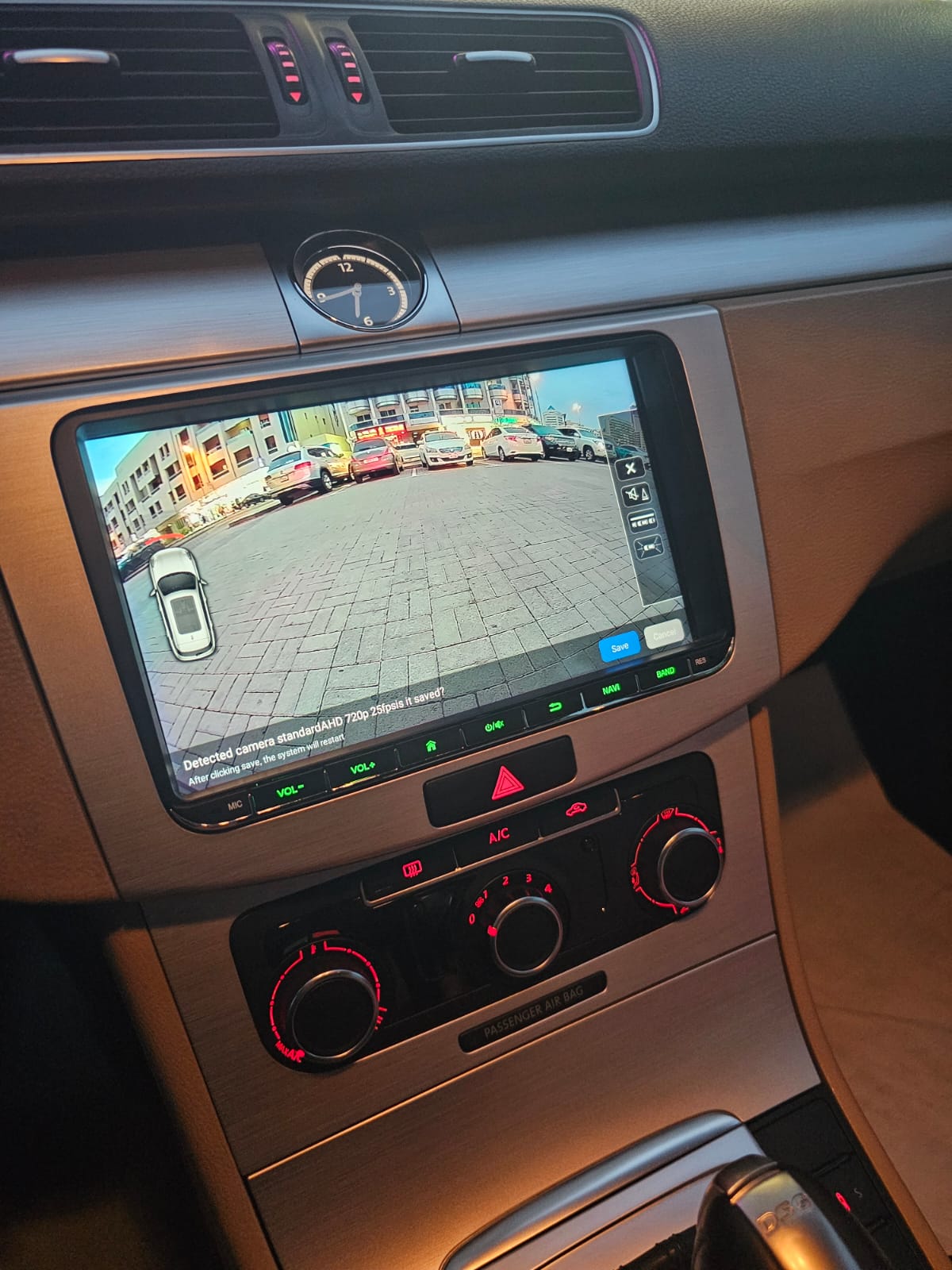 Weiß Volkswagen Passat CC 2015