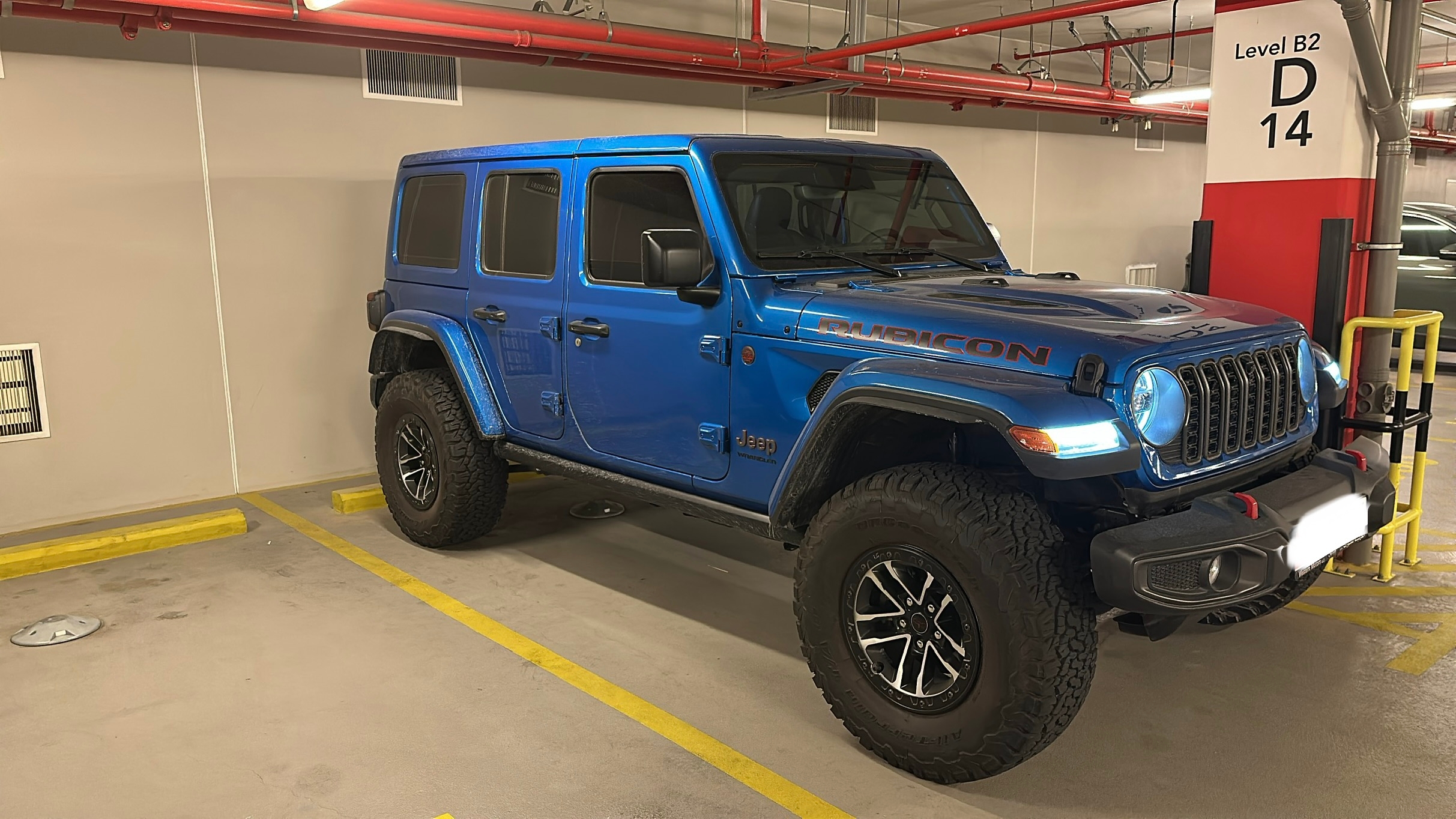 Azul Jeep Wrangler Rubicon 2024