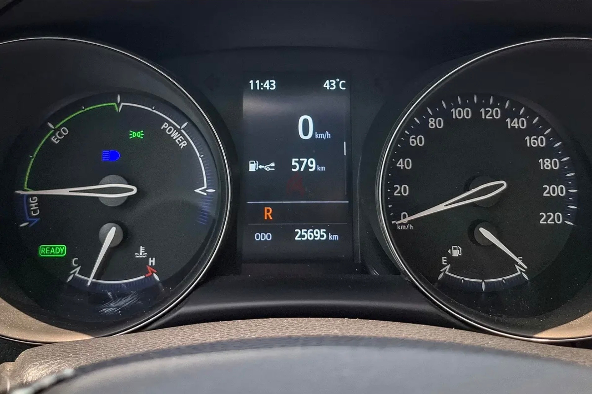 Metalik Gri Toyota CHR VX HYBRID 2023