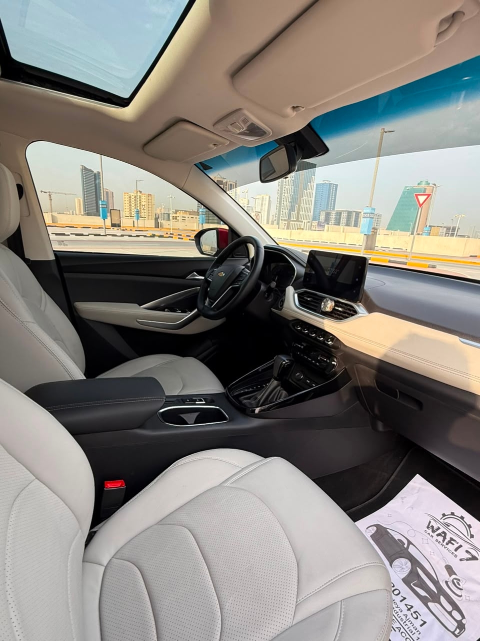 Red Chevrolet Captiva 7-Seater 2023