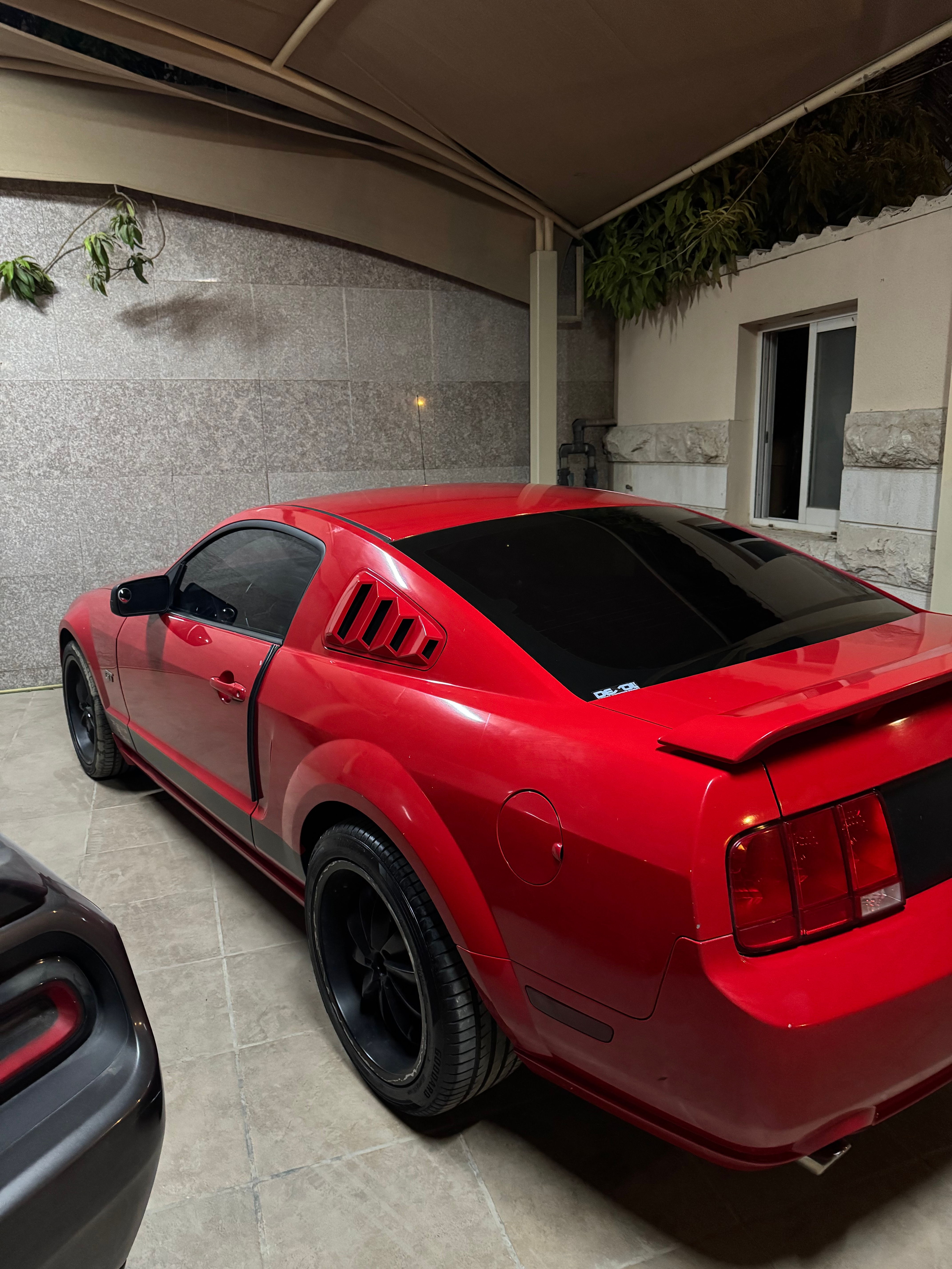 Rosso Ford Mustang GT Coupe V8 2007
