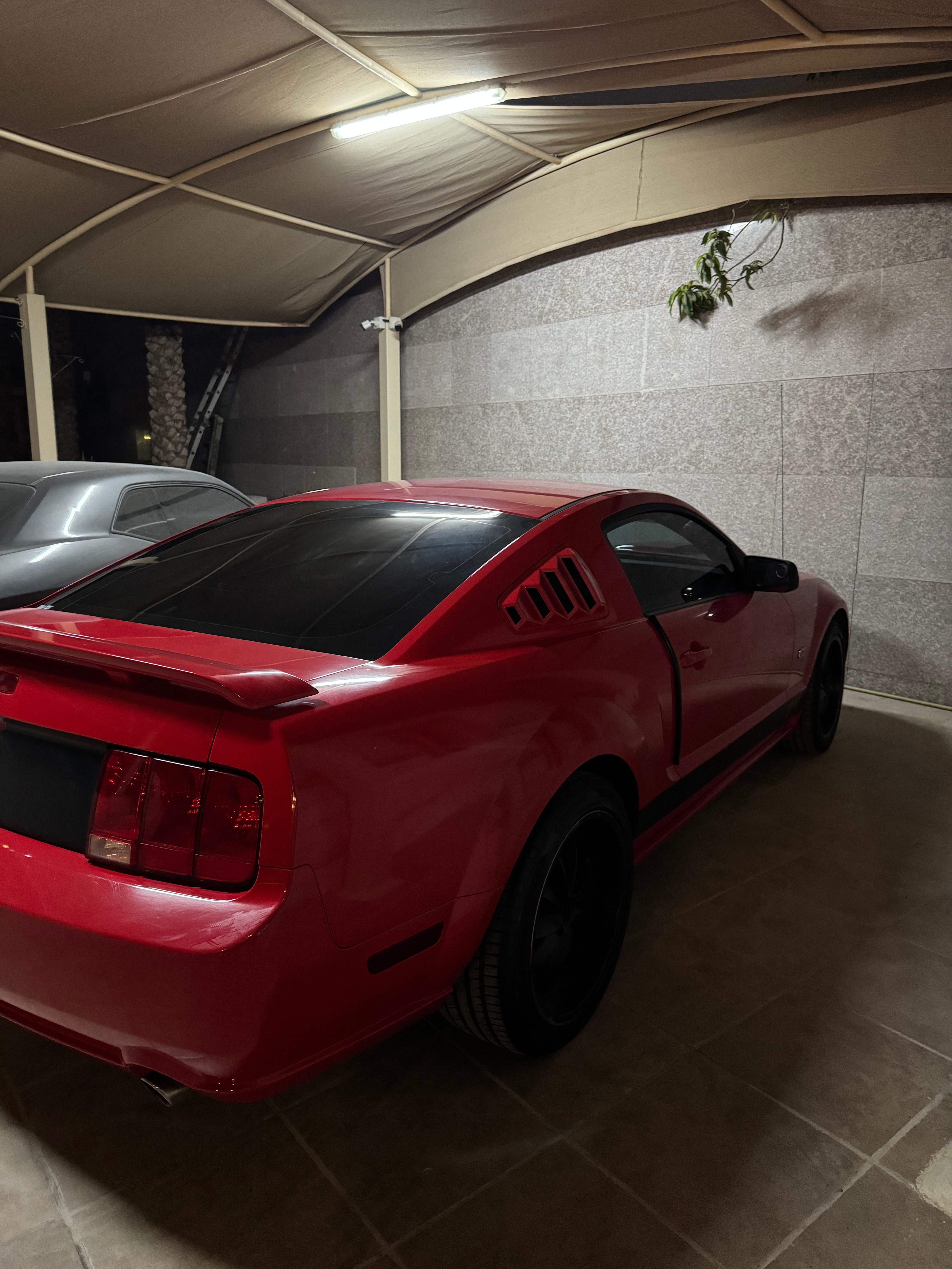 Rosso Ford Mustang GT Coupe V8 2007
