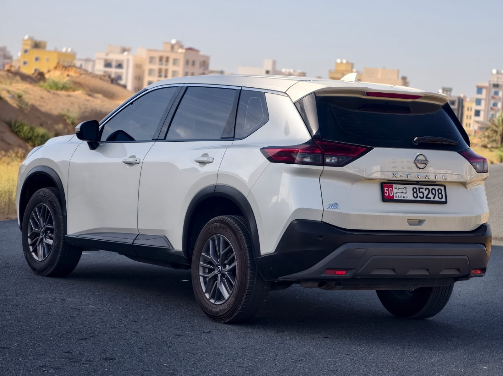 أبيض نيسان XTrail S 2025