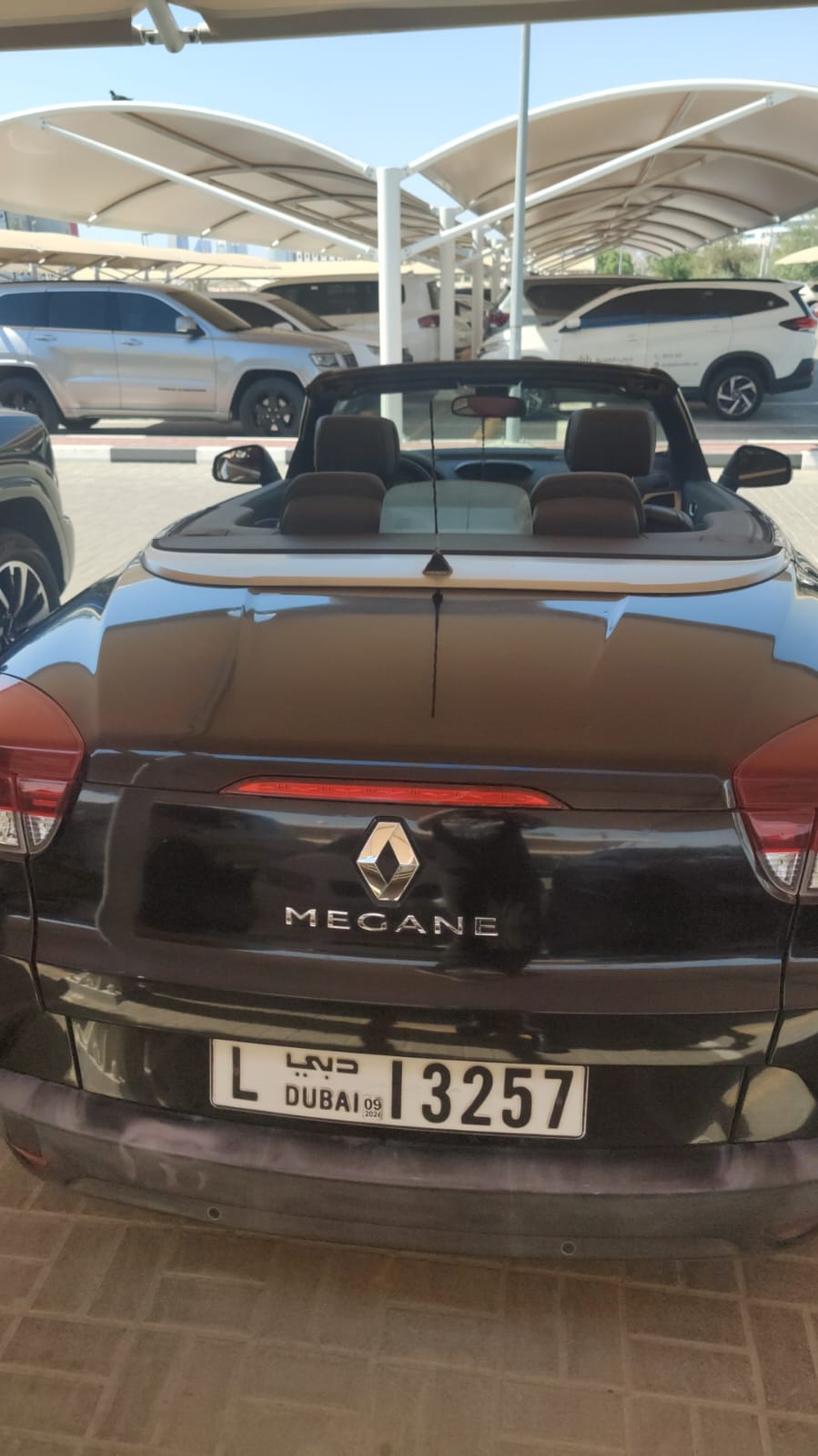 Black Renault Megane SE 2012