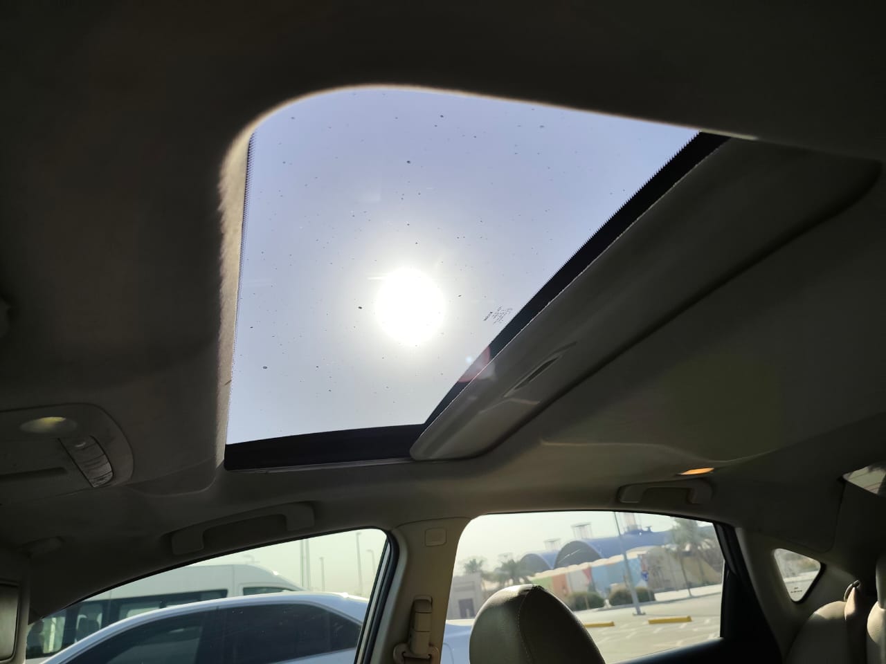 dorado Nissan Altima 2014