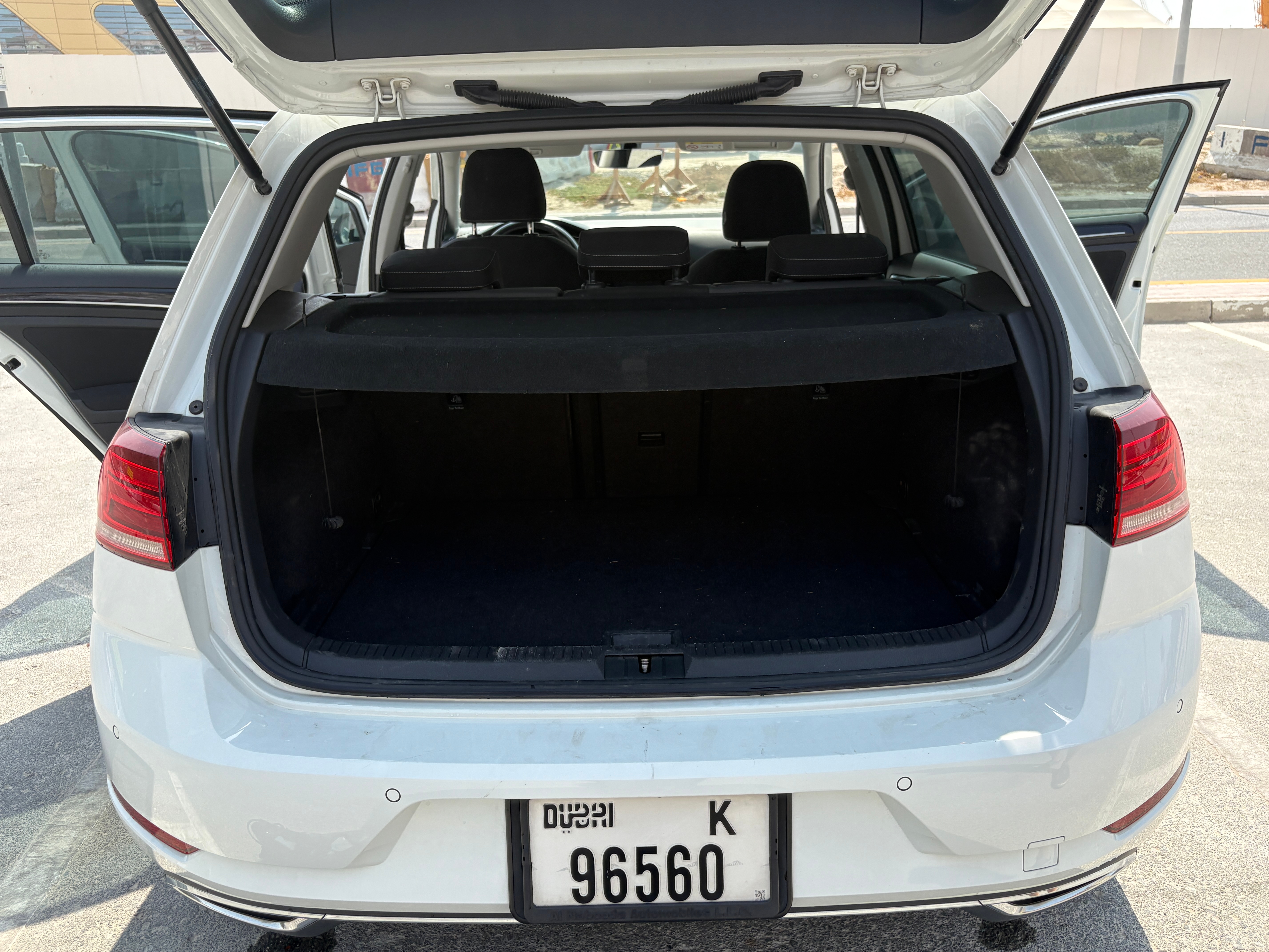 White Volkswagen Golf 2018
