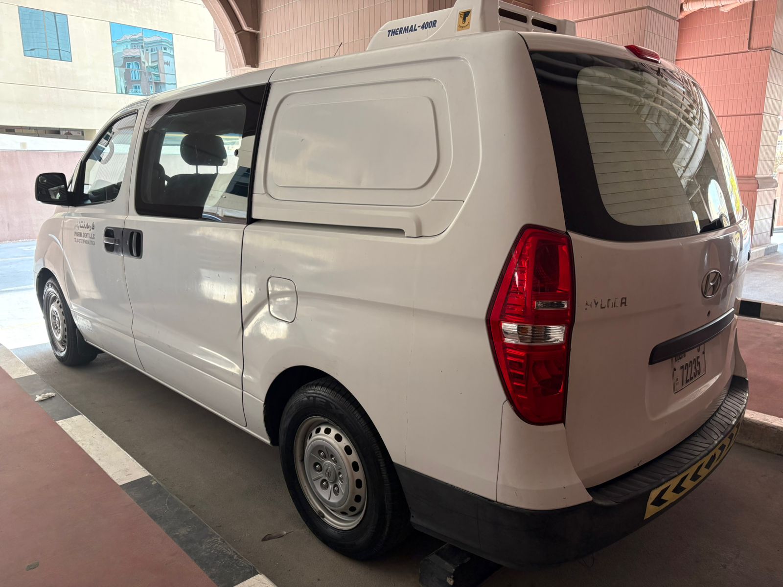 White Hyundai H1 GL 2008
