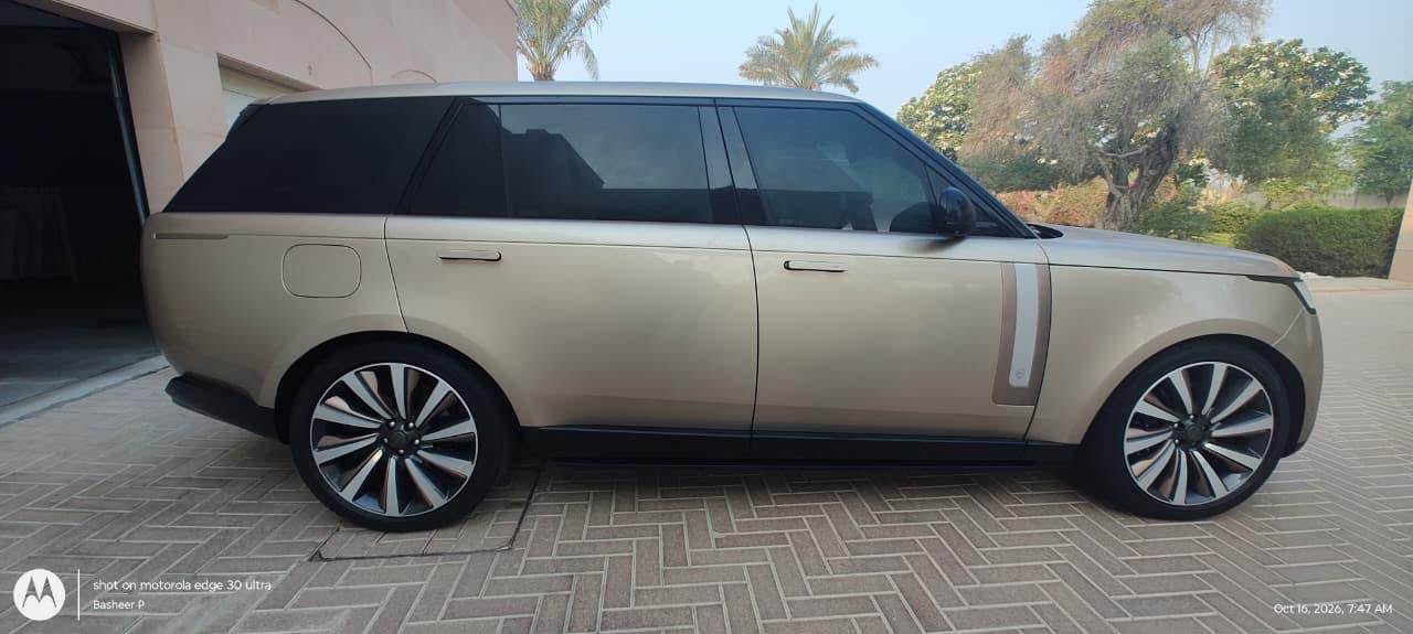 Oro Land Rover Range Rover SVAutobiography Dynamic Black 2026