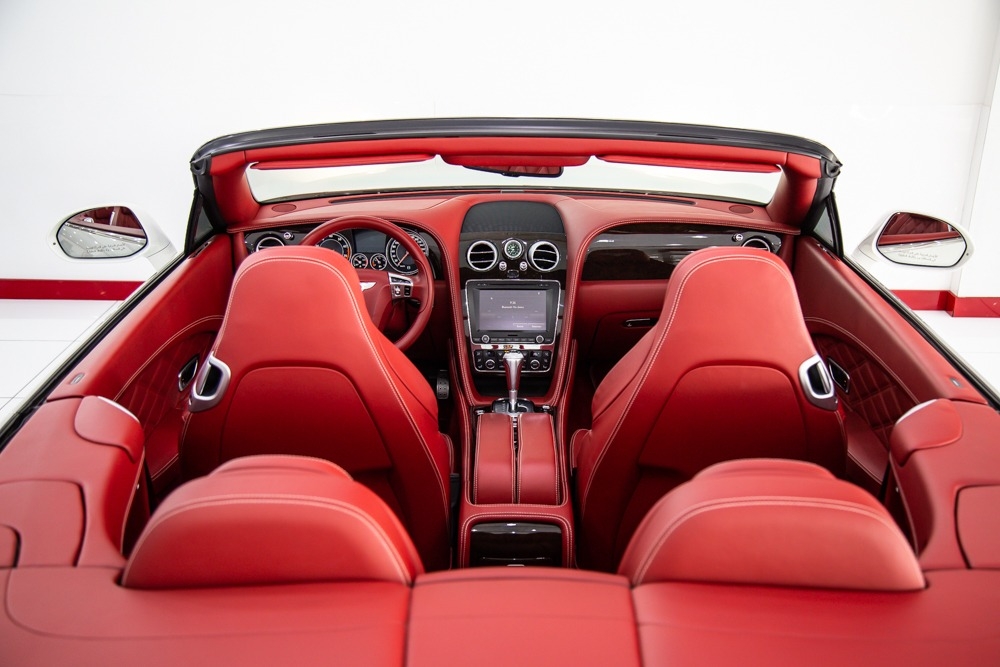 Blanco Bentley Continental GTC 2014