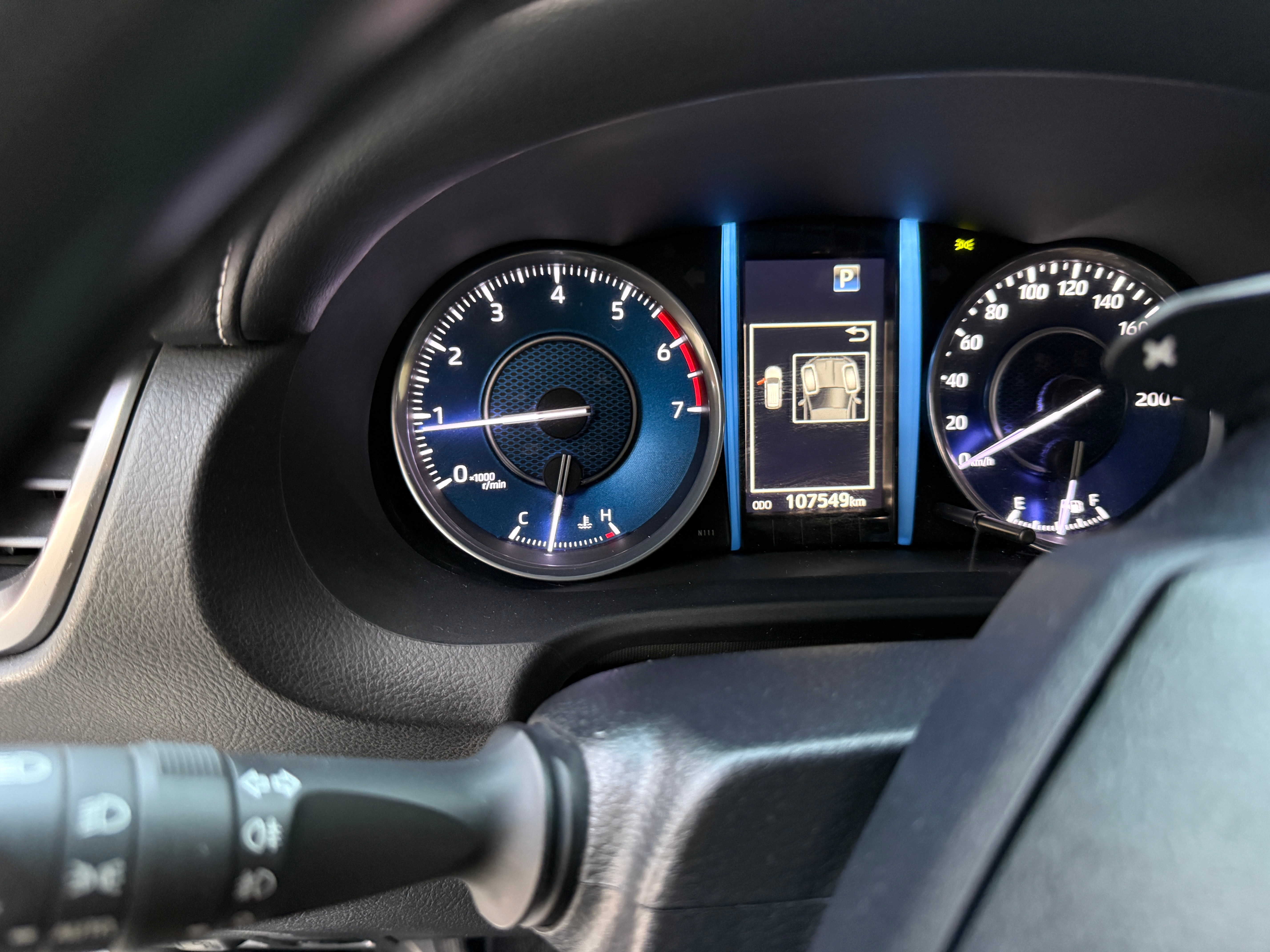 Beyaz Toyota Fortuner VXR 2022
