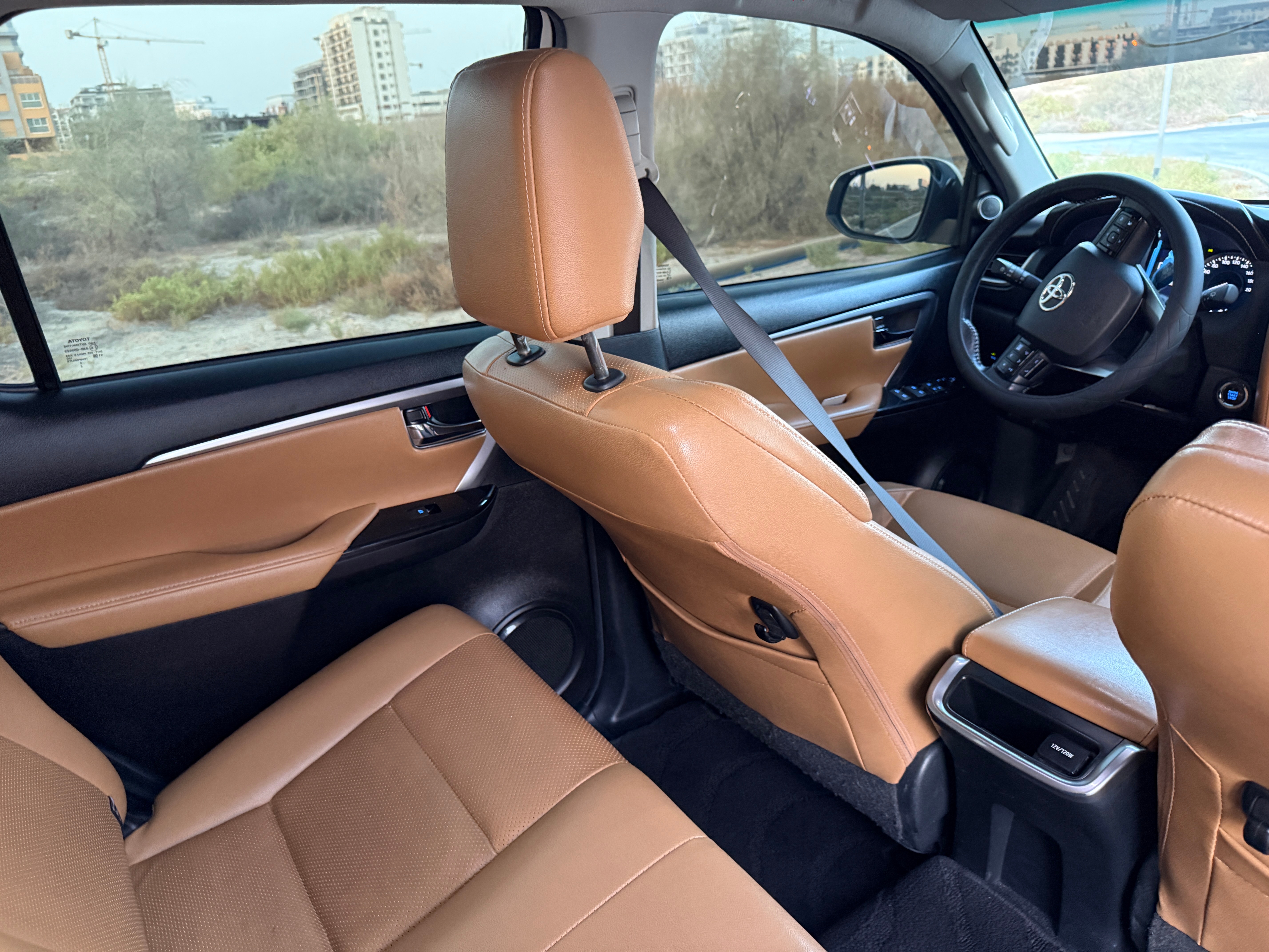 Beyaz Toyota Fortuner VXR 2022