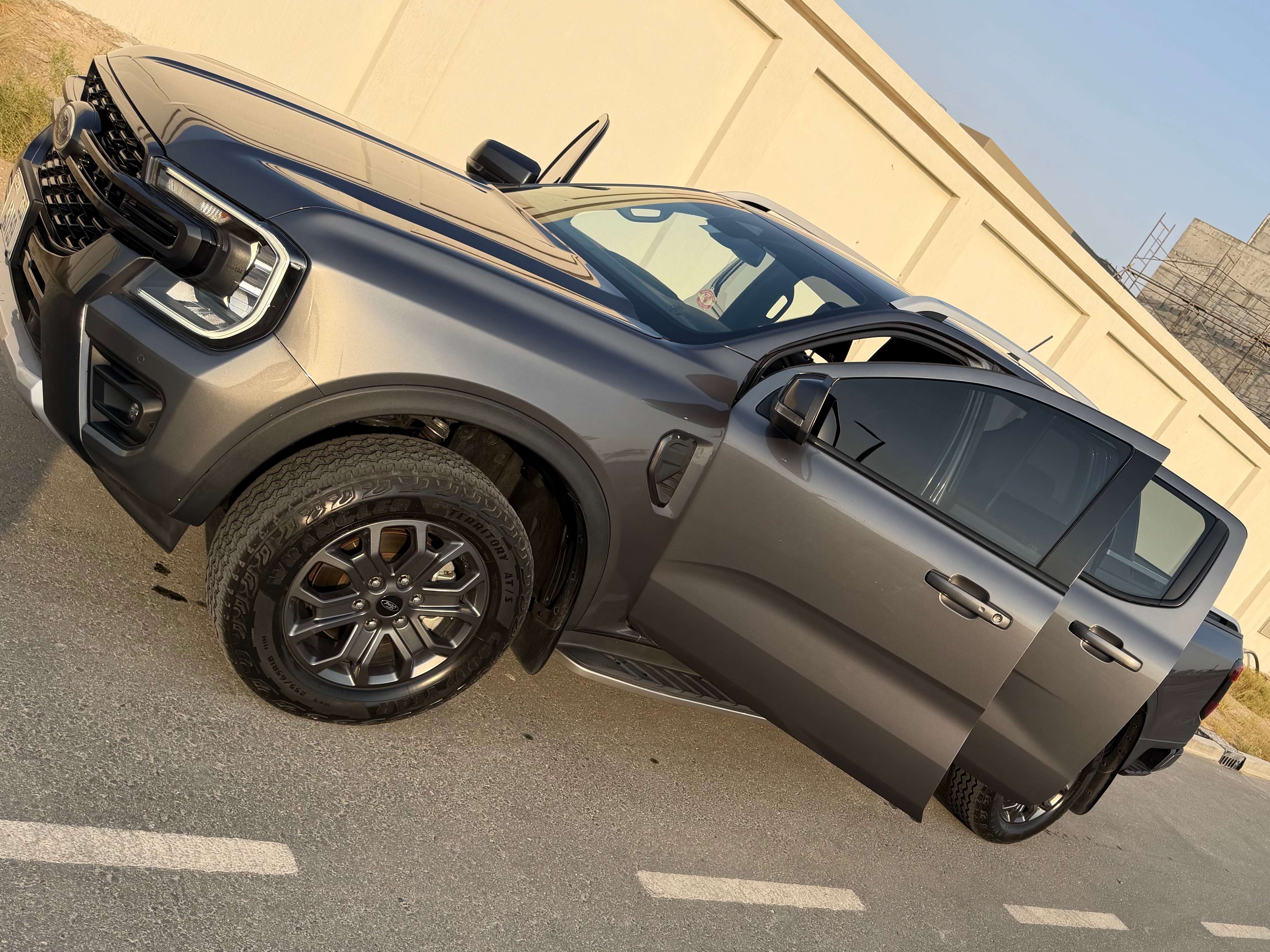 Grau Ford Ranger Wildtrak 2023