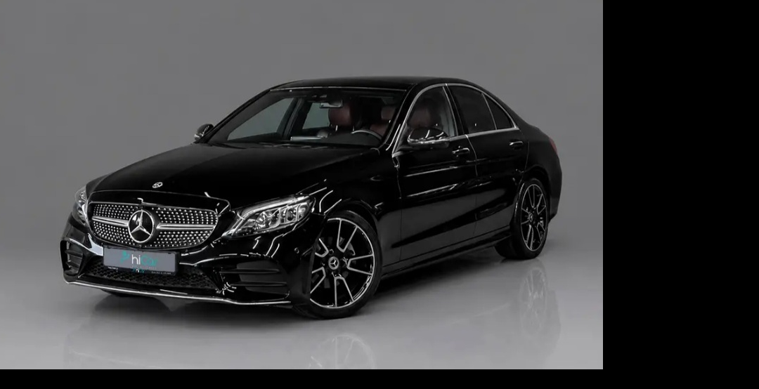 Siyah Mercedes Benz C200 AMG LINE 2021
