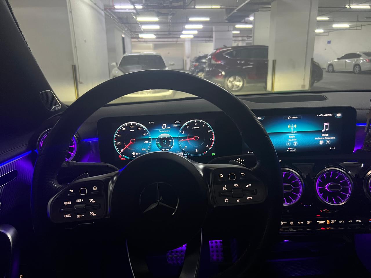 Blauw Mercedes Benz CLA CLA250 2020