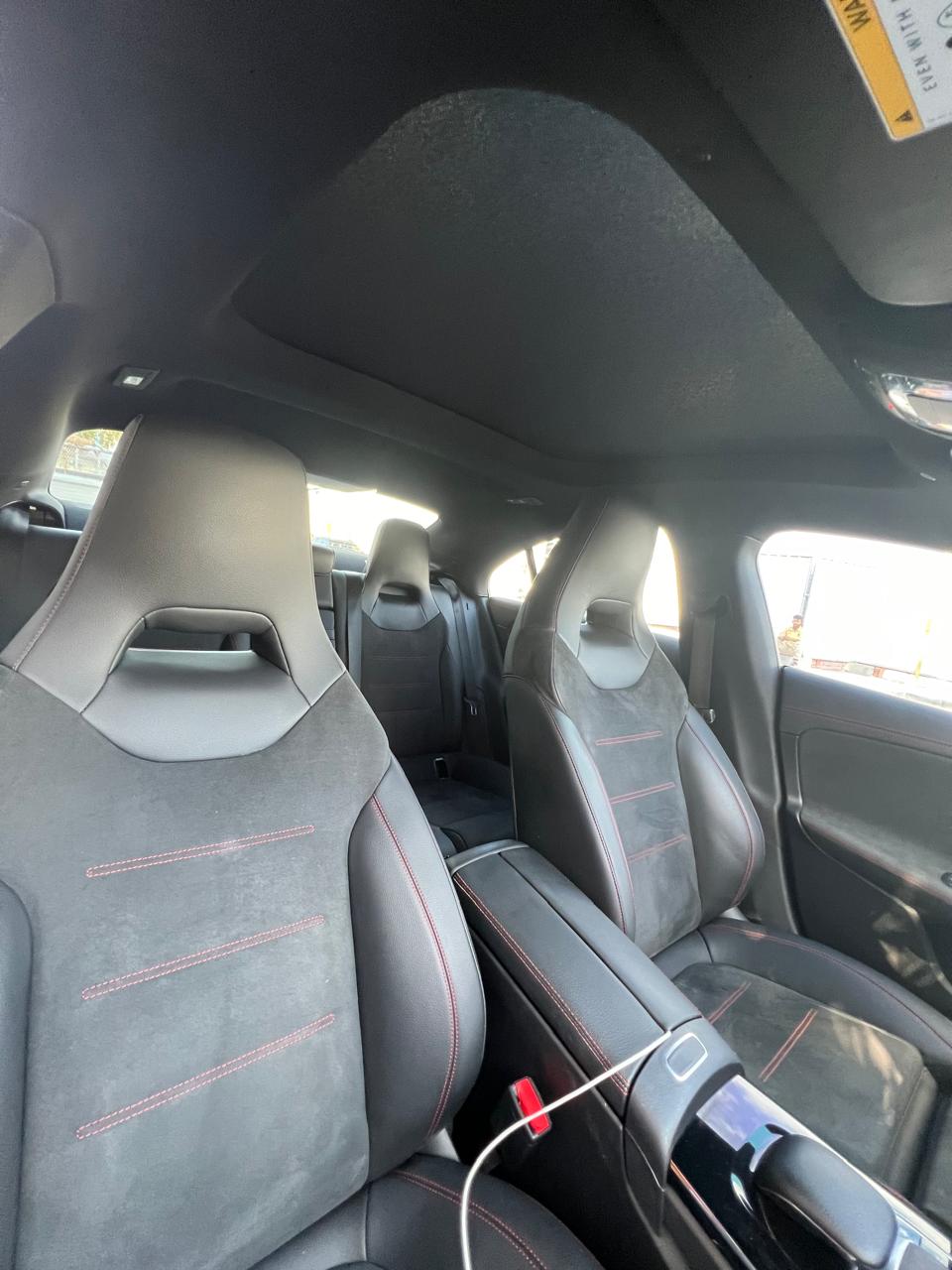 Blauw Mercedes Benz CLA CLA250 2020