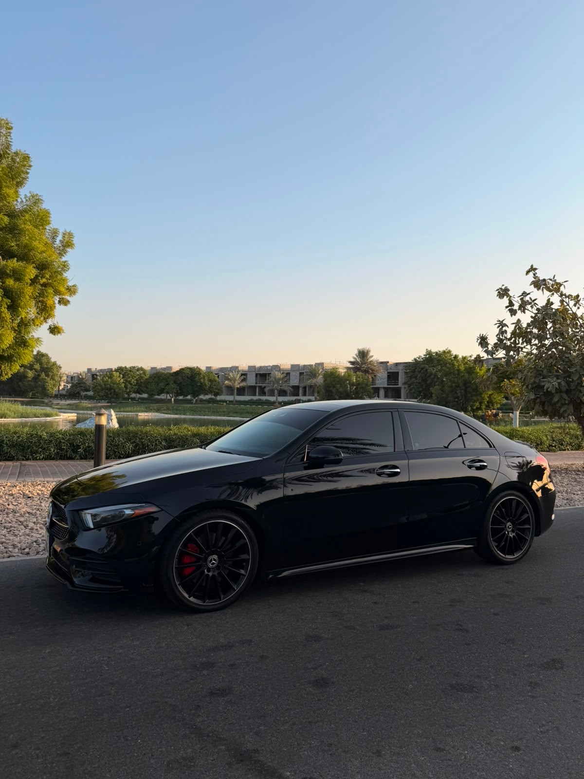 Negro Mercedes Benz A220 2021