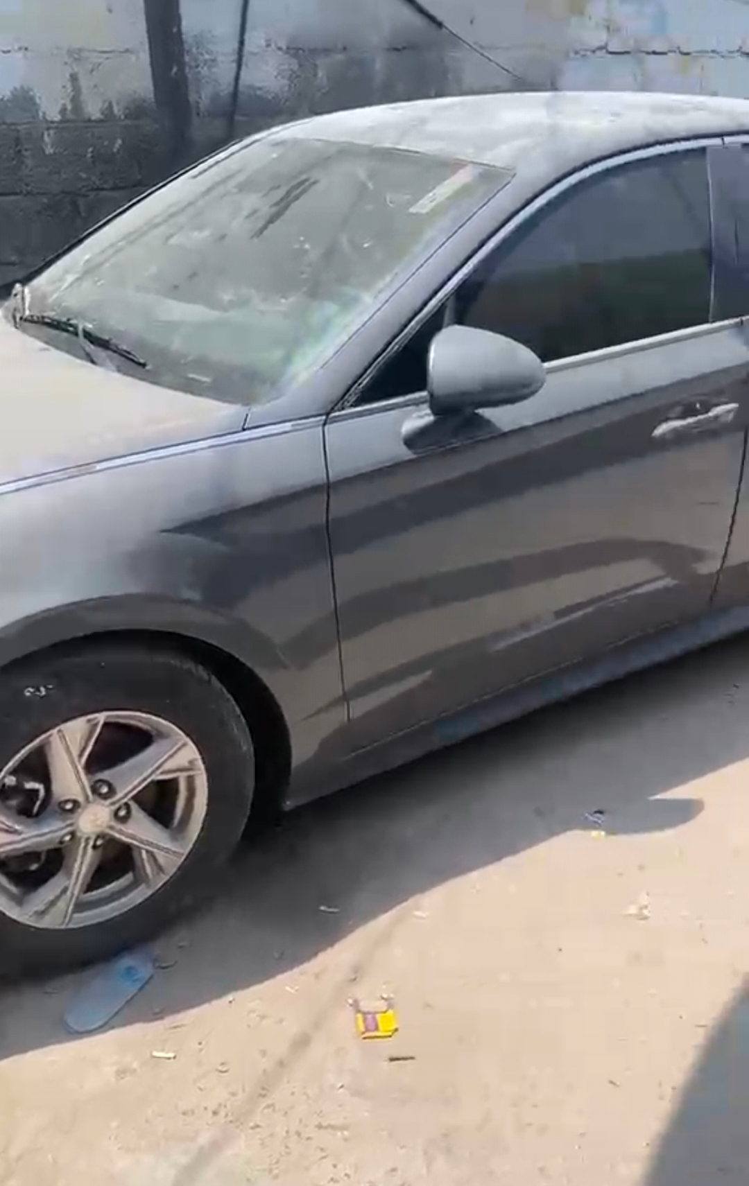 Grau Hyundai Sonata SE 2021