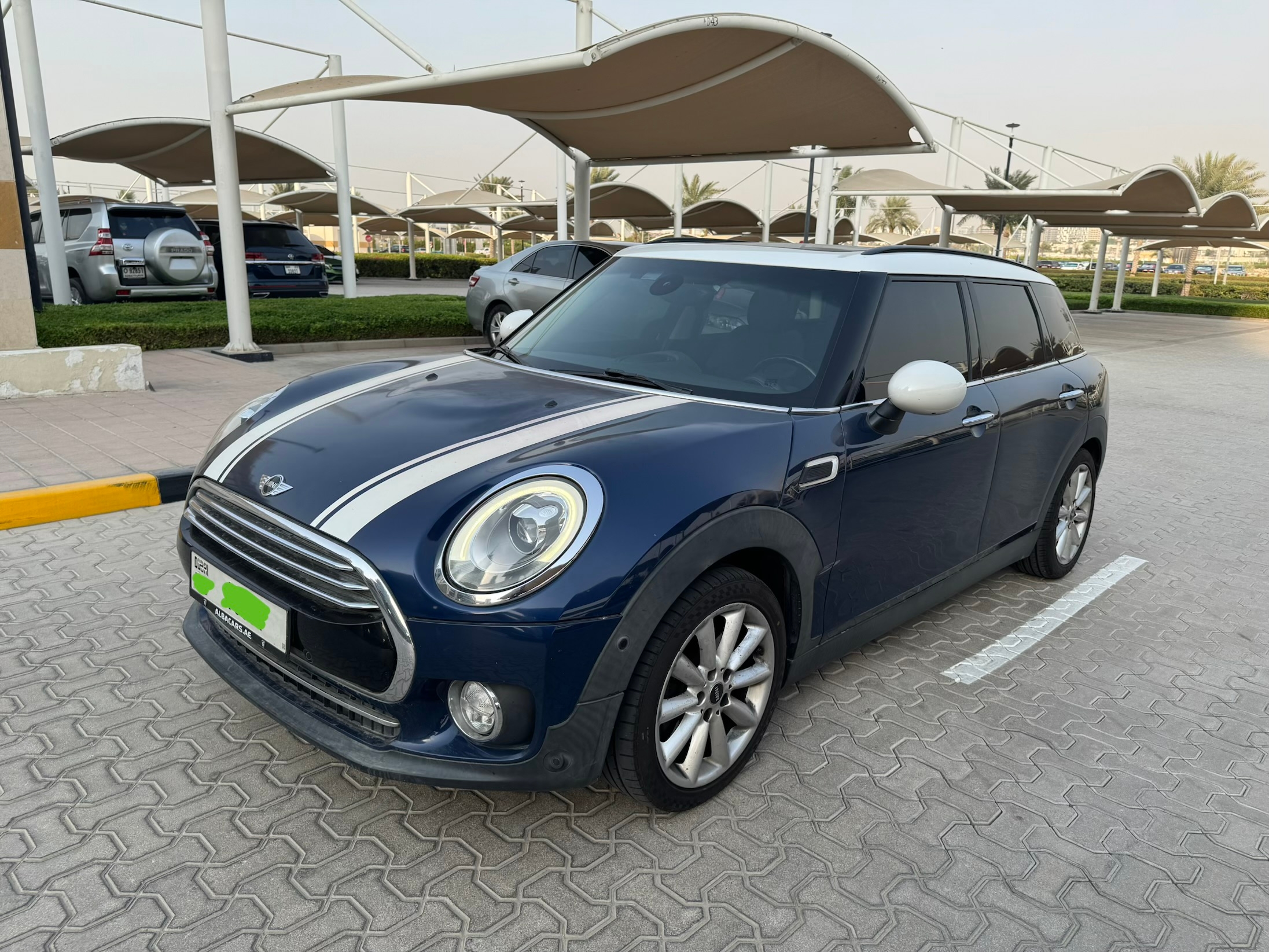 Blauw Mini Cooper Clubman Base 2017
