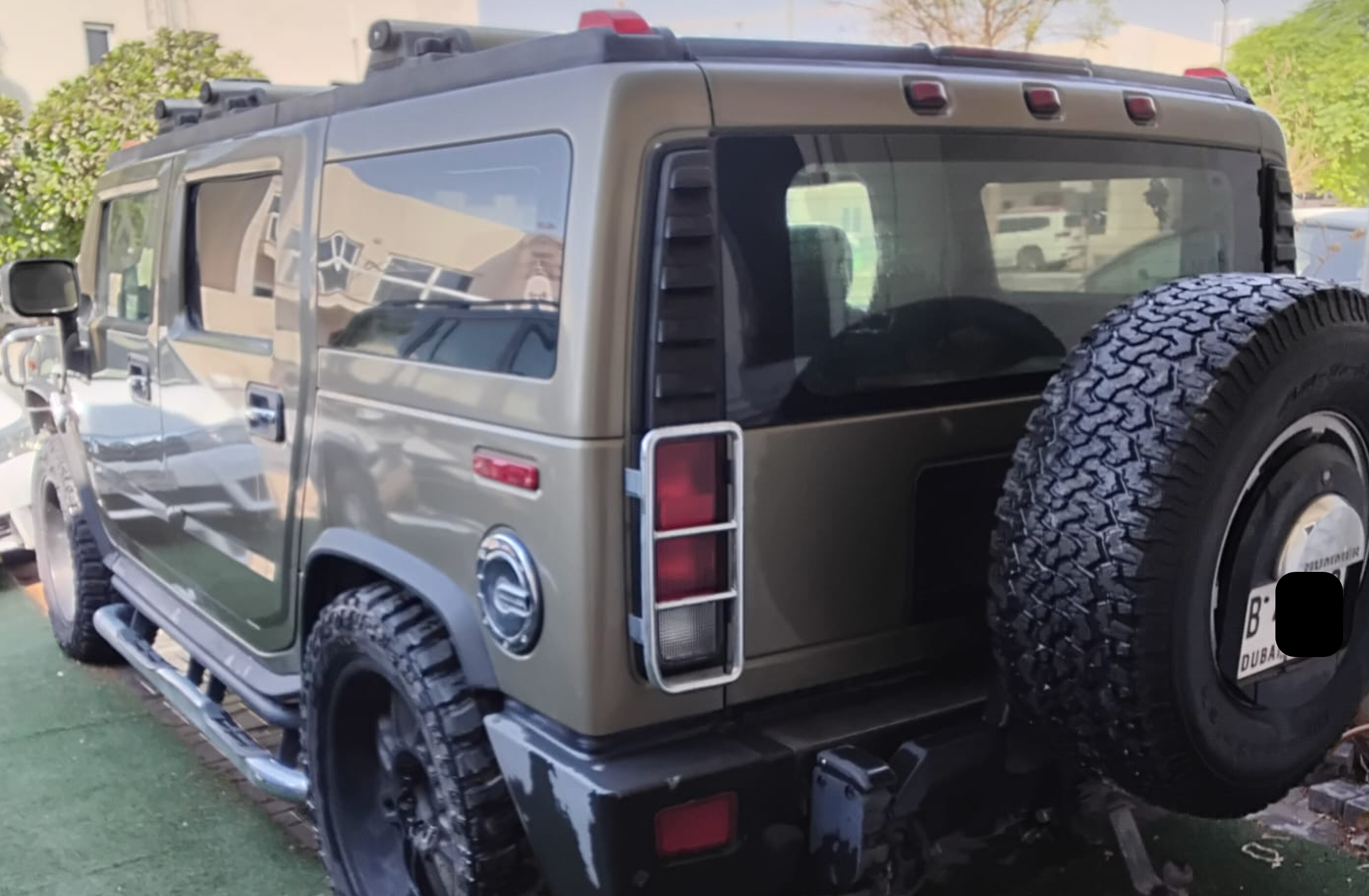 Dark Green Hummer H2 SUV 2006