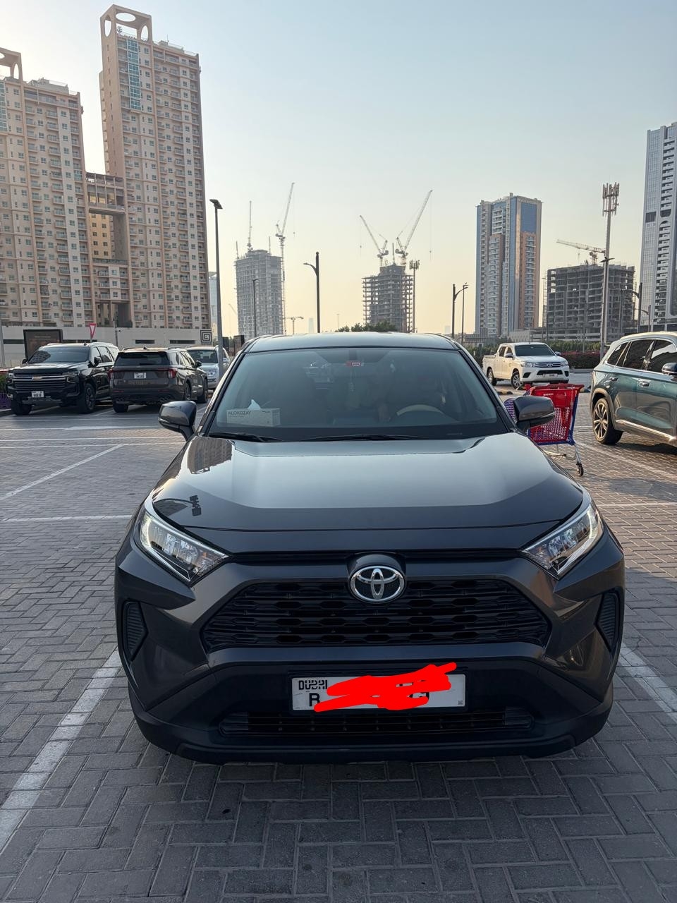 灰色的 丰田 RAV4 EX 2022