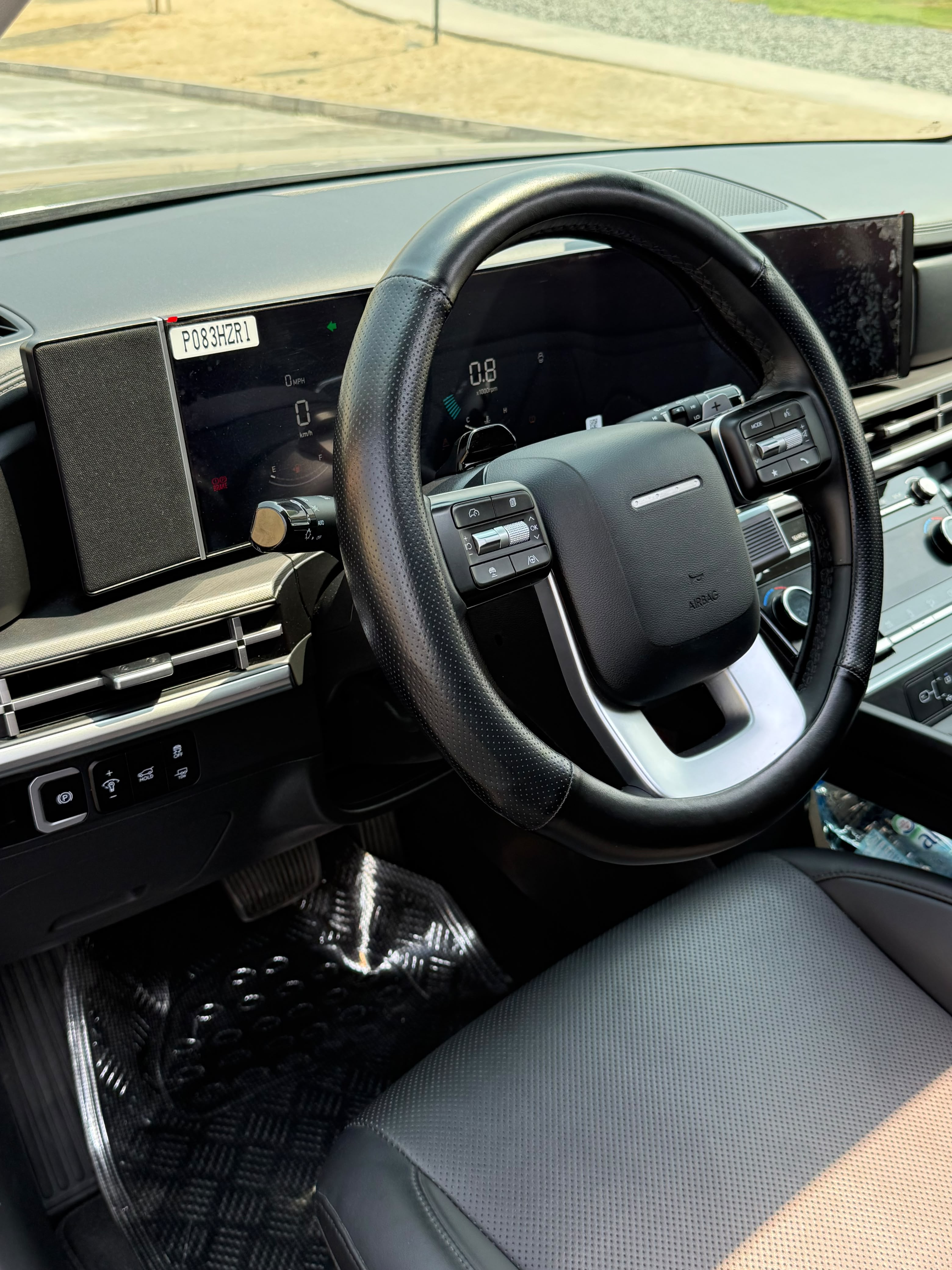 Серый Hyundai Santa Fe COMFORT 2025 год