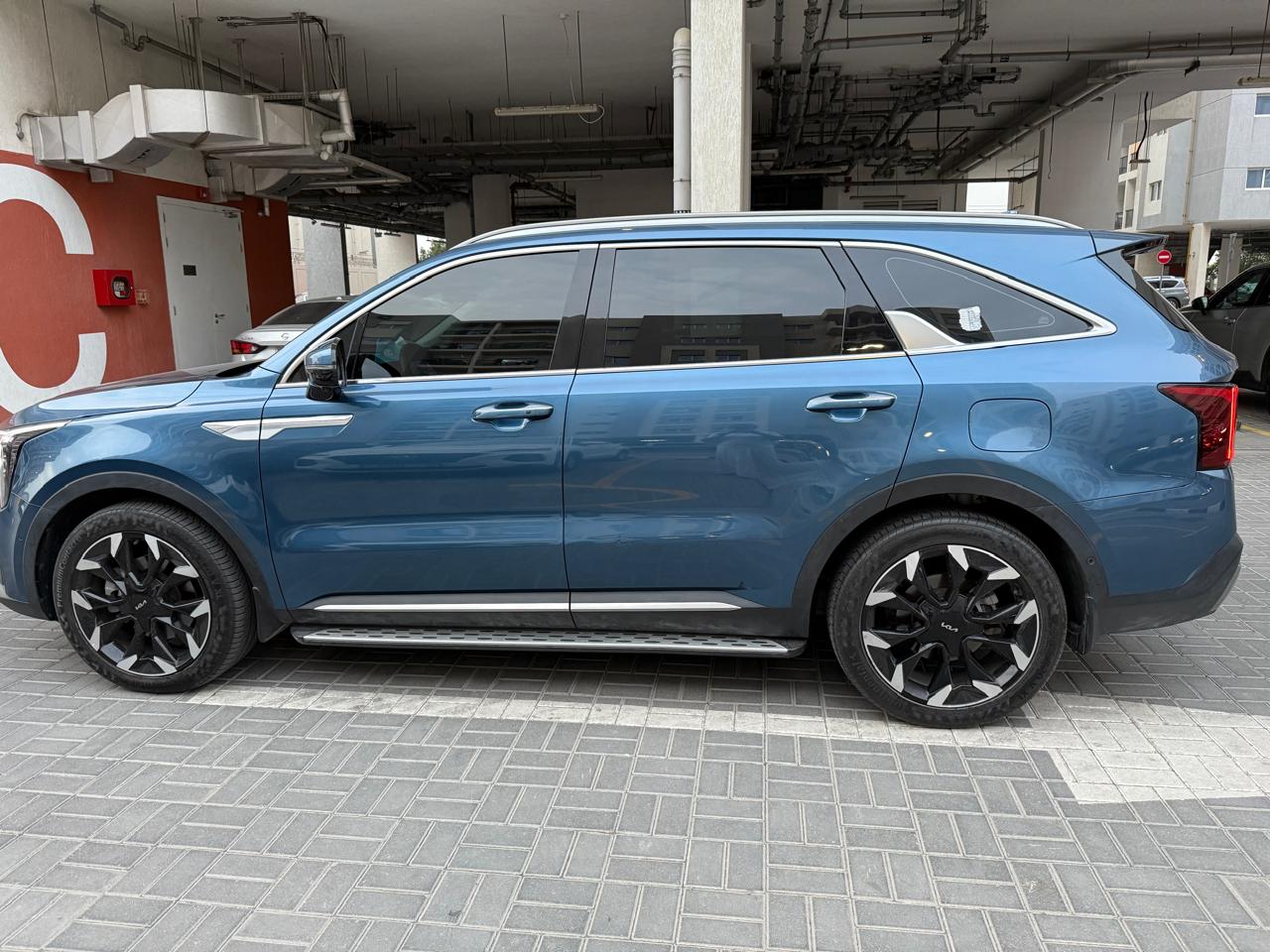 Blauw Kia Sorento EX 2024