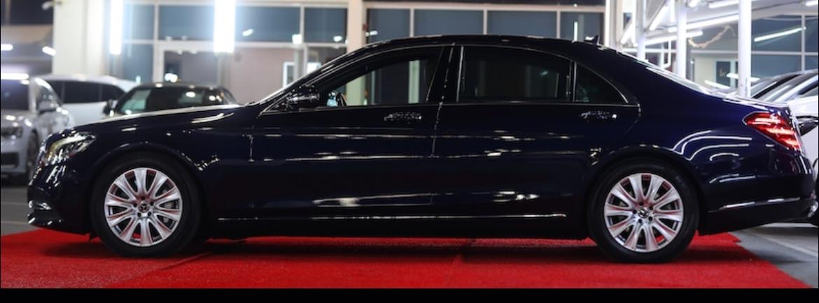Blue Mercedes Benz S450 L 2020